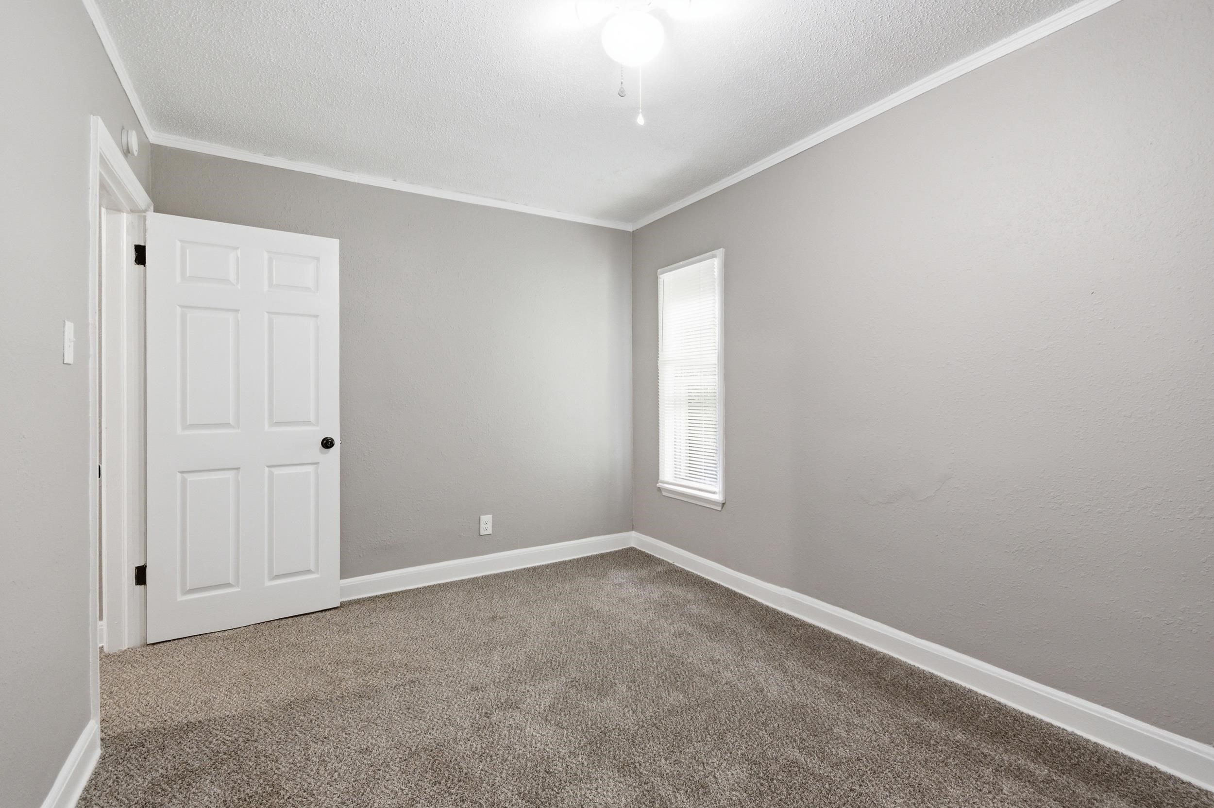 3588 Bowen Ave Property Photo 6