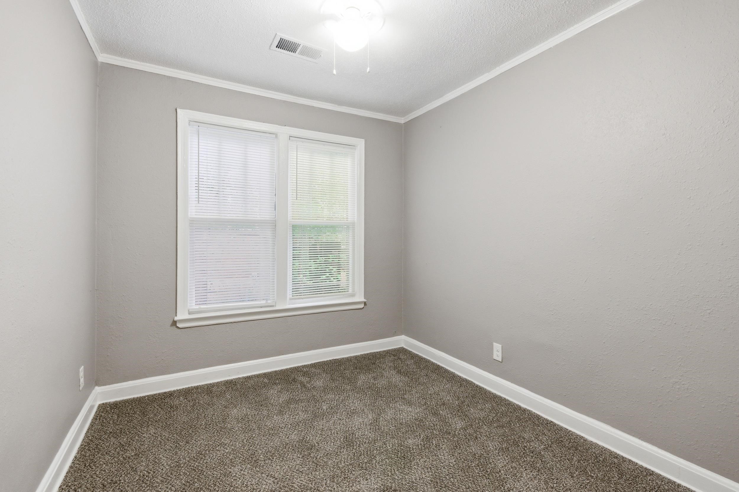 3588 Bowen Ave Property Photo 10
