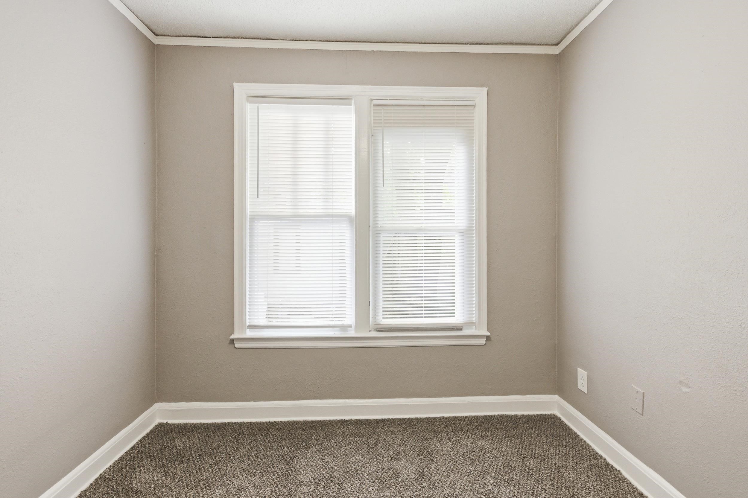 3588 Bowen Ave Property Photo 23