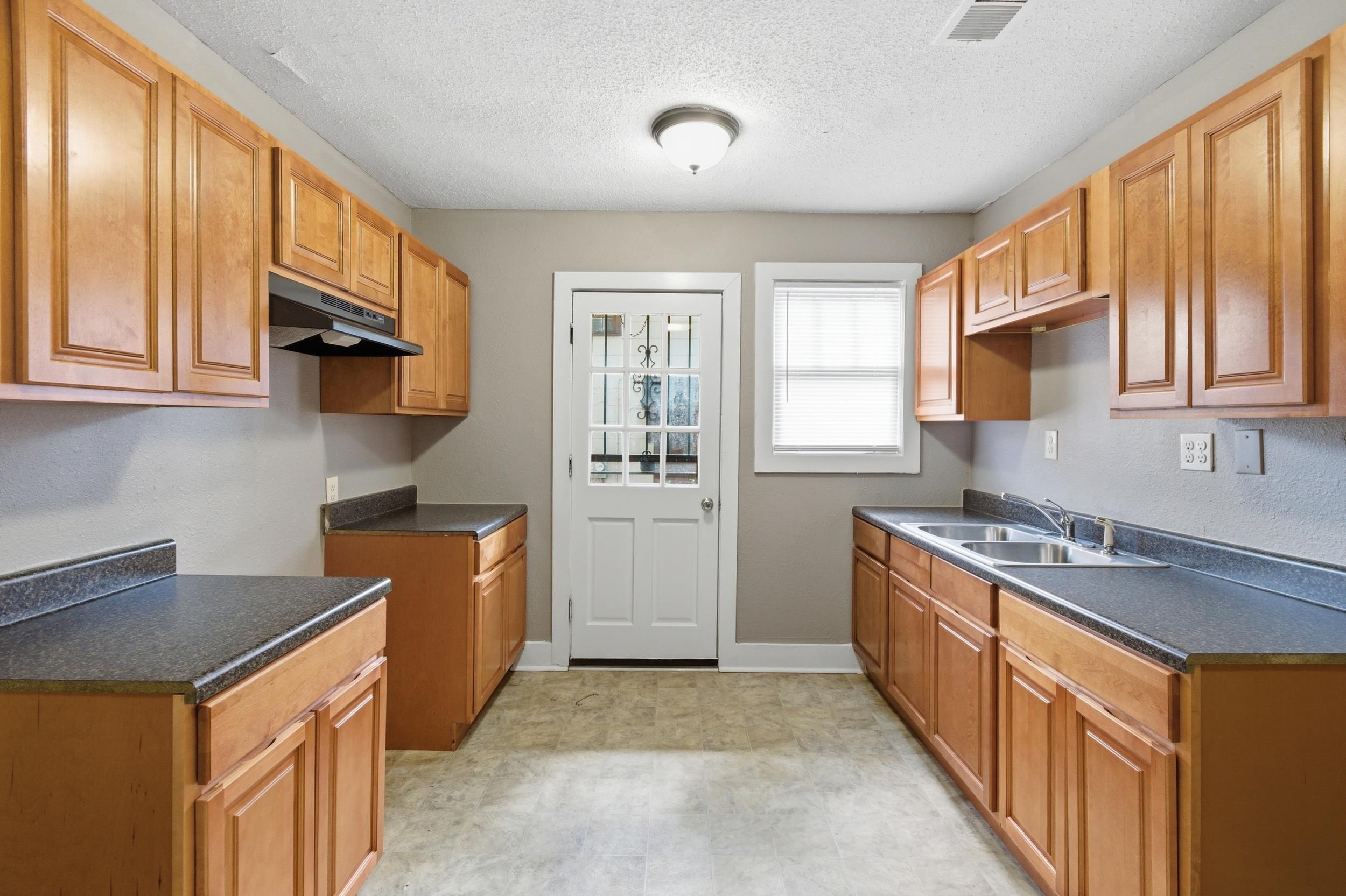 3588 Bowen Ave Property Photo 30