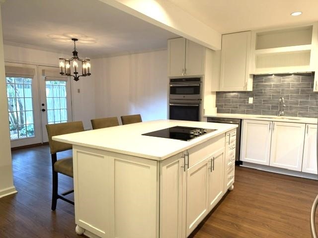 4725 Mint Dr 4725 Property Photo 2