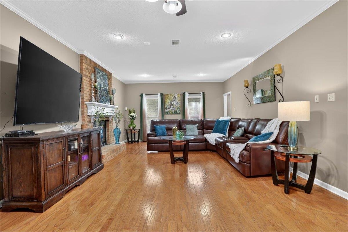8280 Timber Oaks Cv Property Photo 11