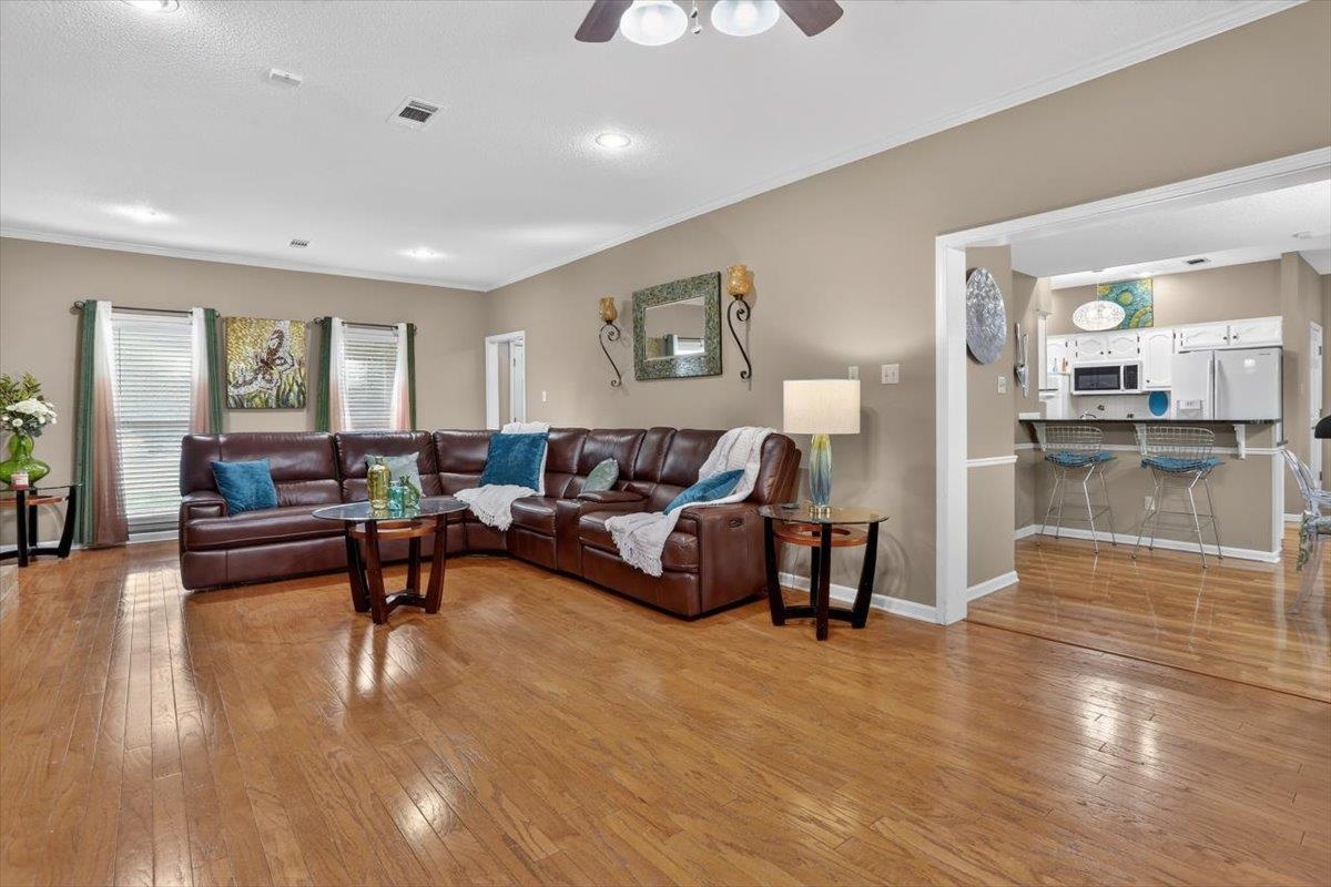 8280 Timber Oaks Cv Property Photo 12