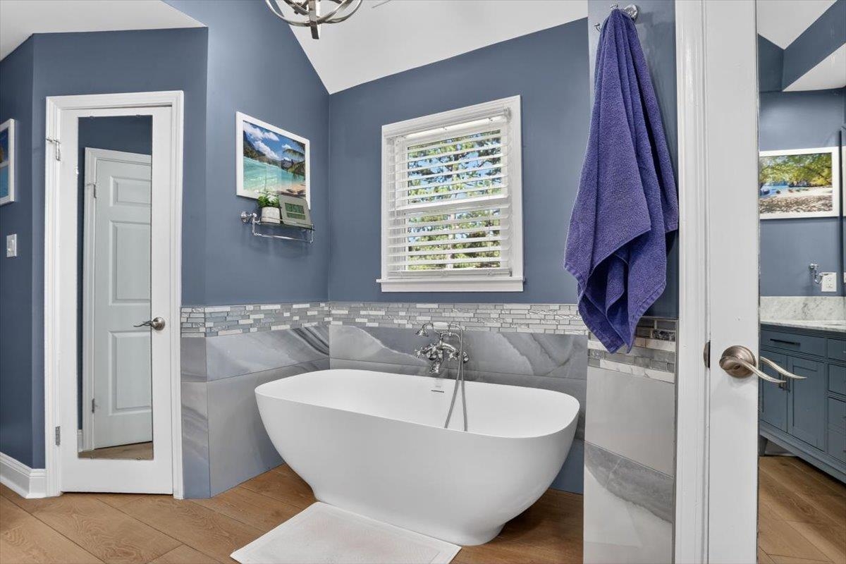 8280 Timber Oaks Cv Property Photo 14