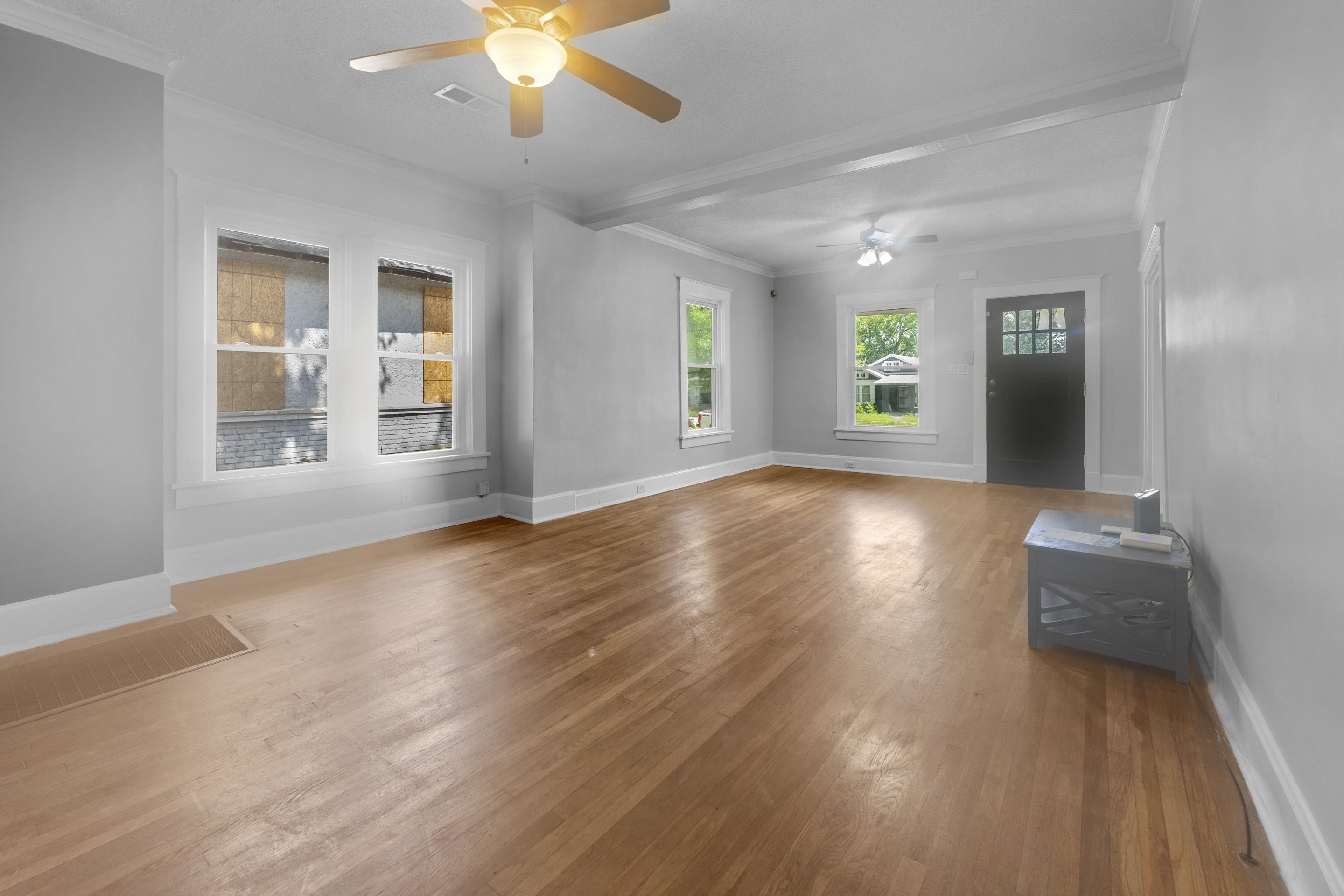 1489 Faxon Ave Property Photo 10