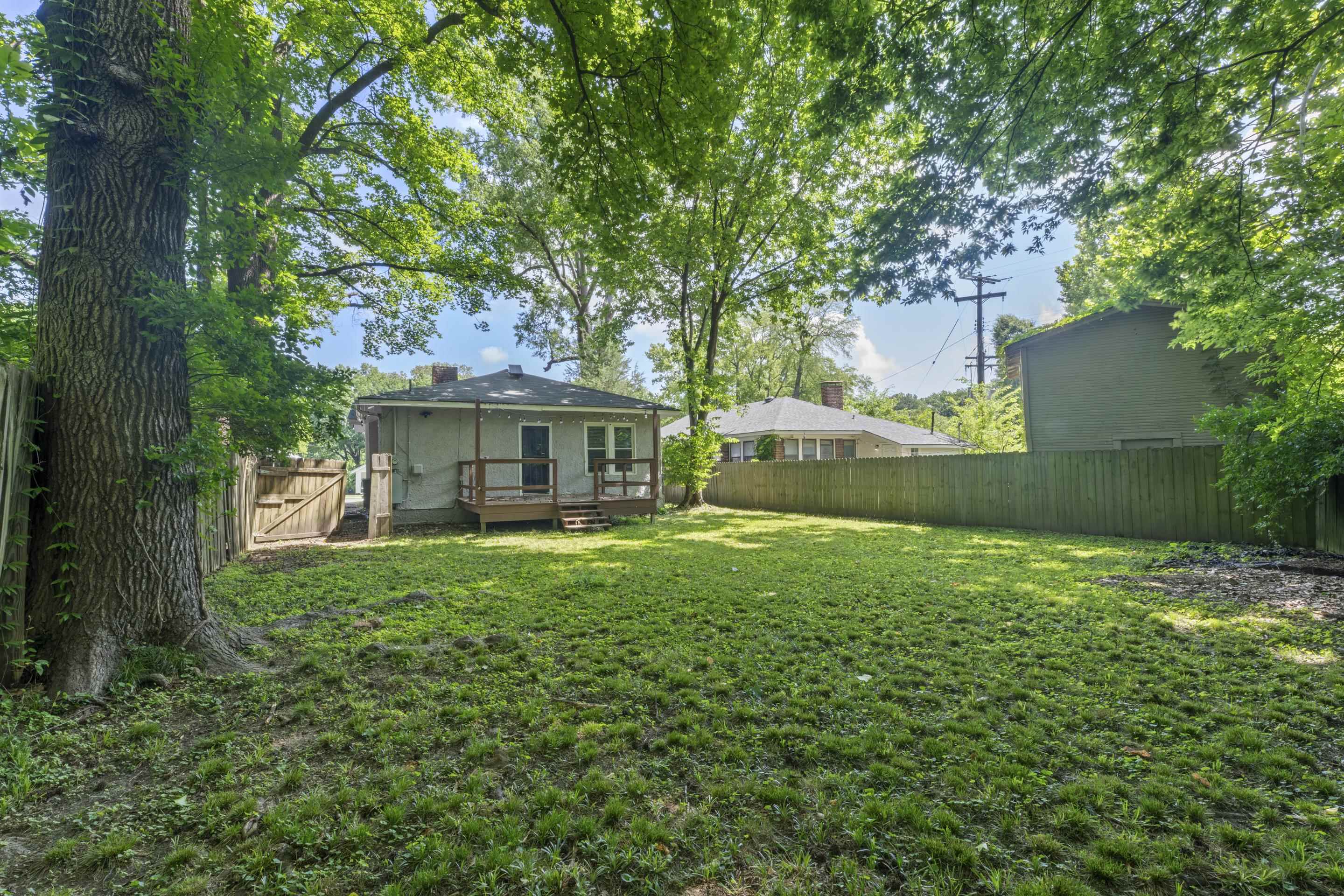 1489 Faxon Ave Property Photo 27