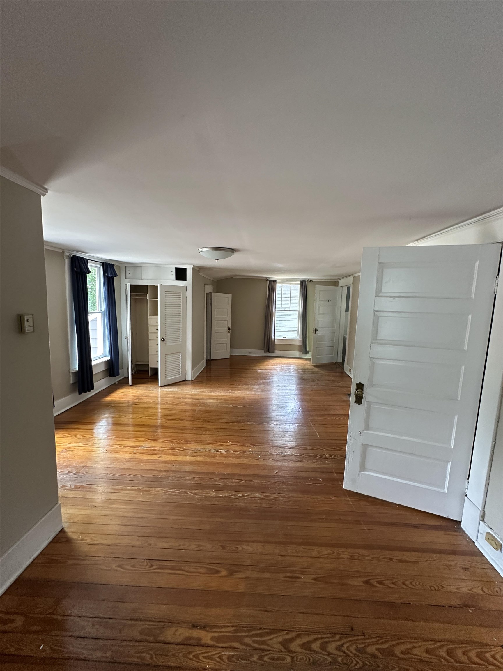 1884 Vinton Ave Property Photo 5