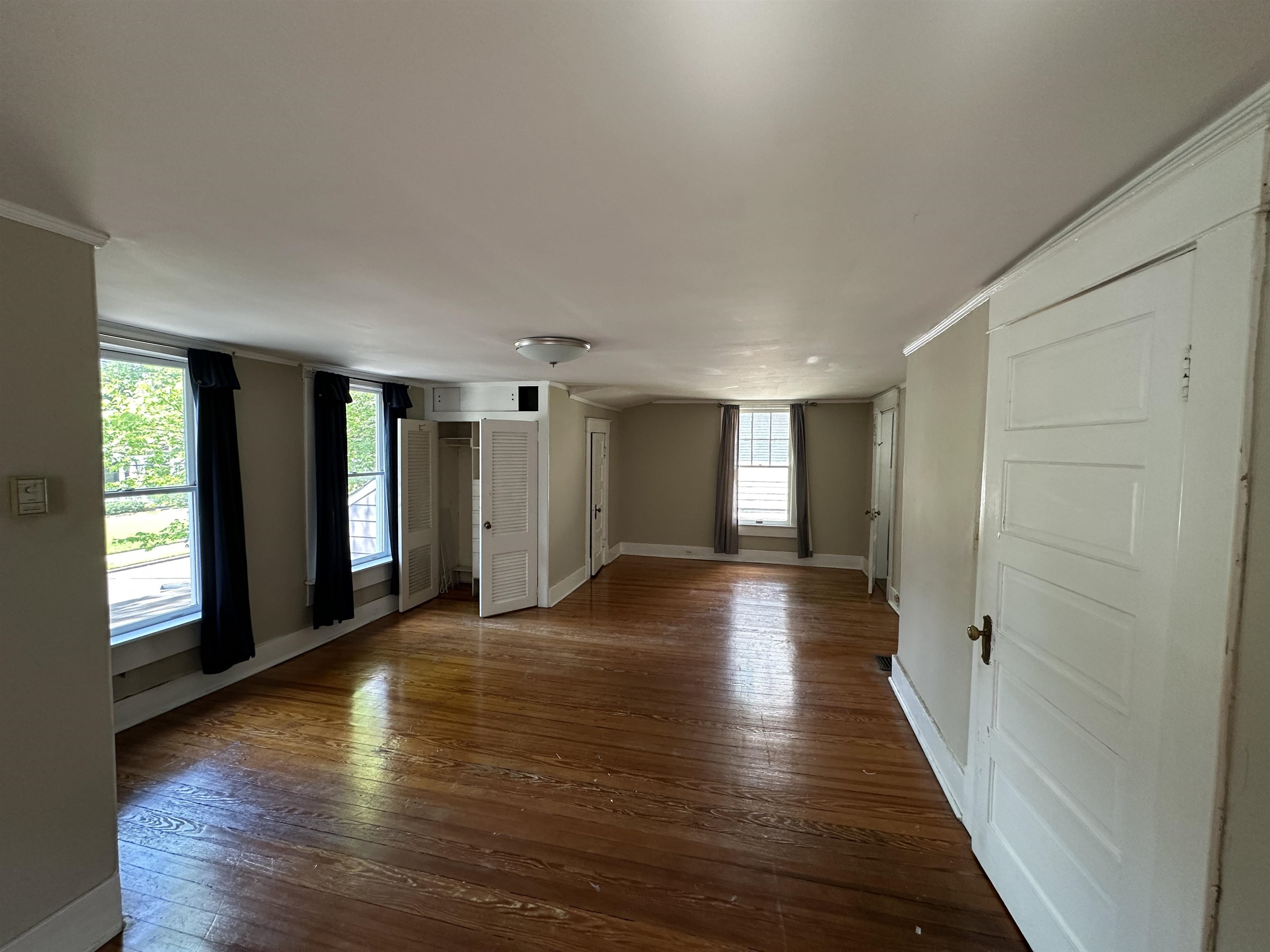1884 Vinton Ave Property Photo 7