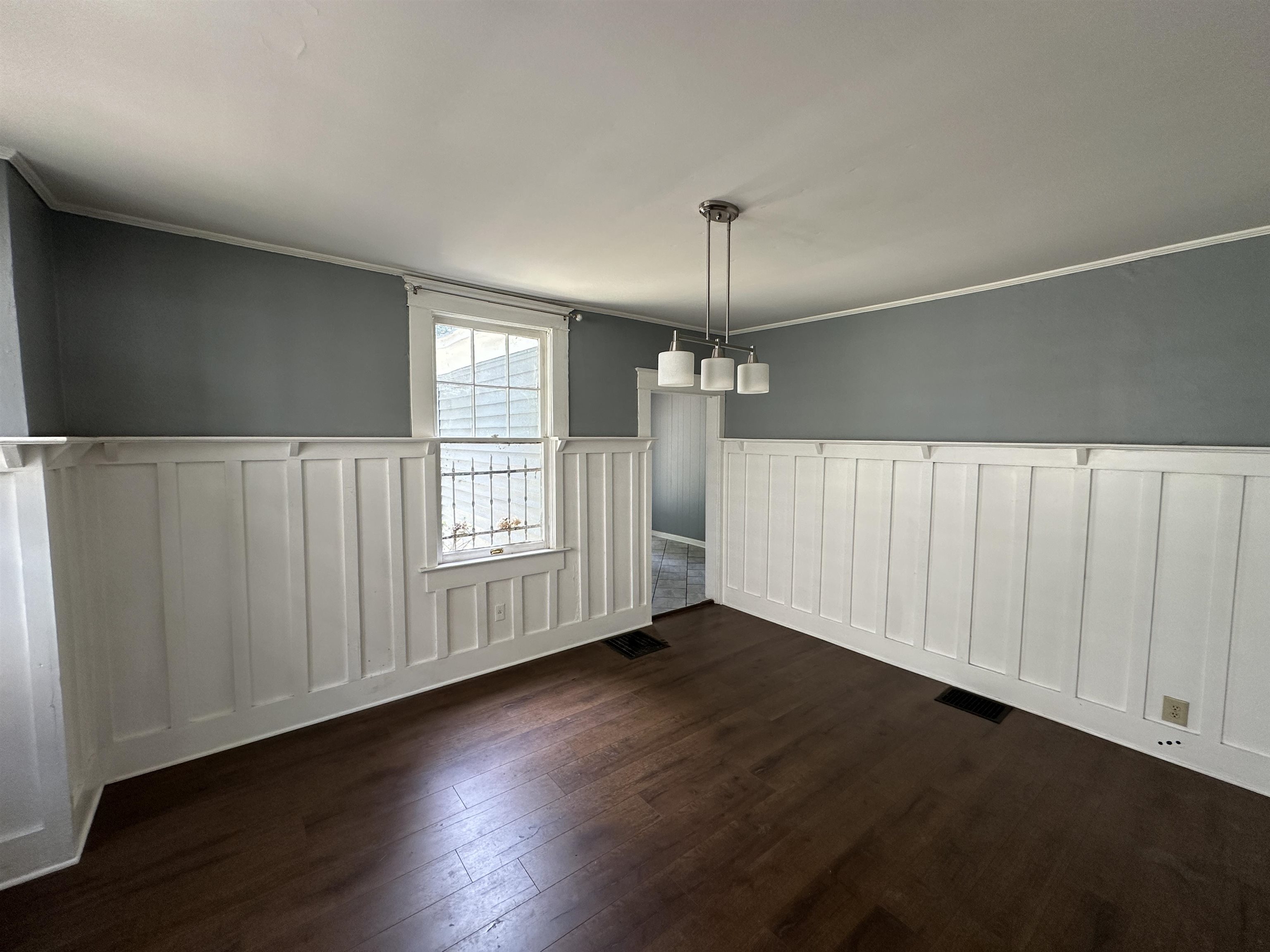 1884 Vinton Ave Property Photo 11