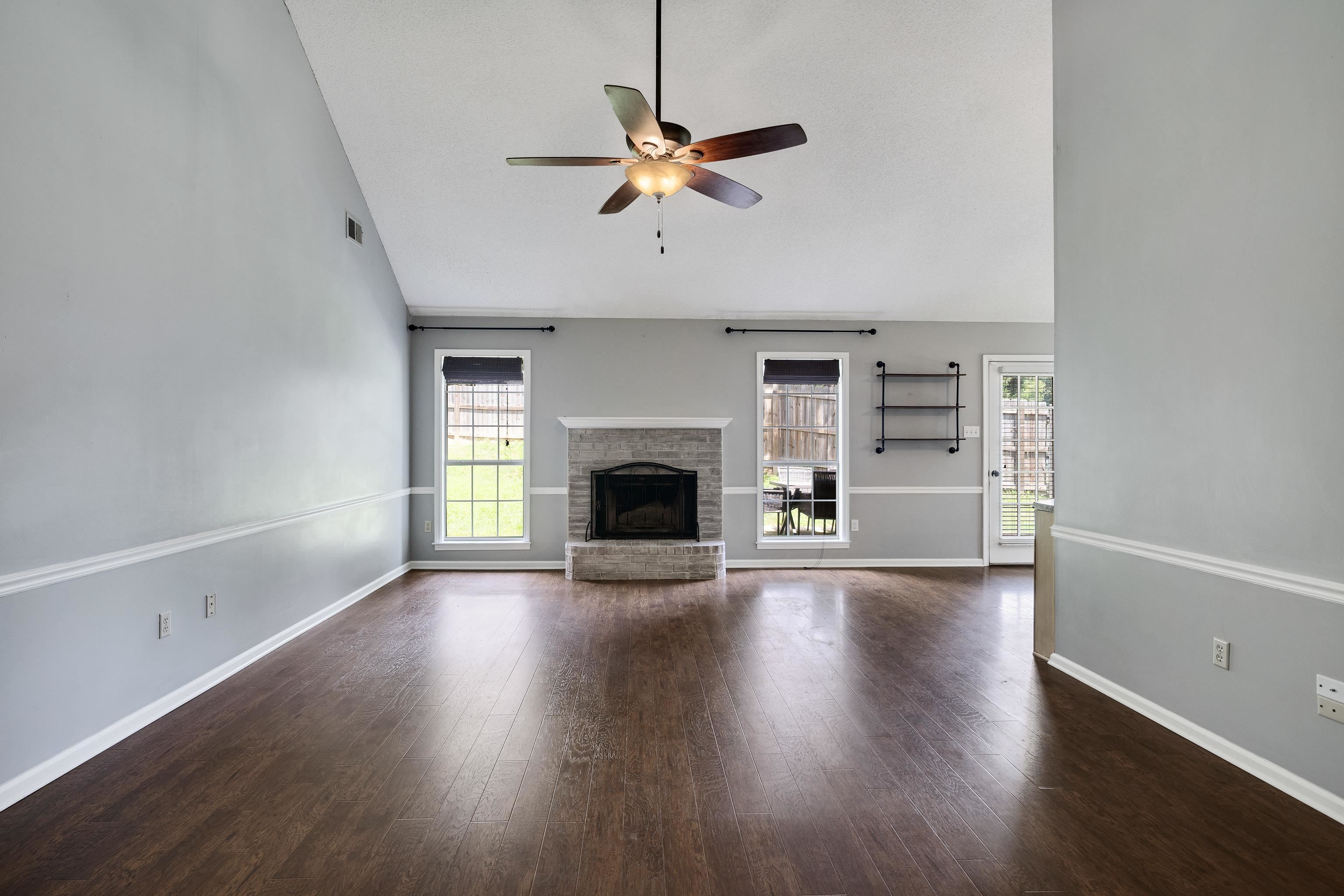 4166 Meadow Field Ln Property Photo 9