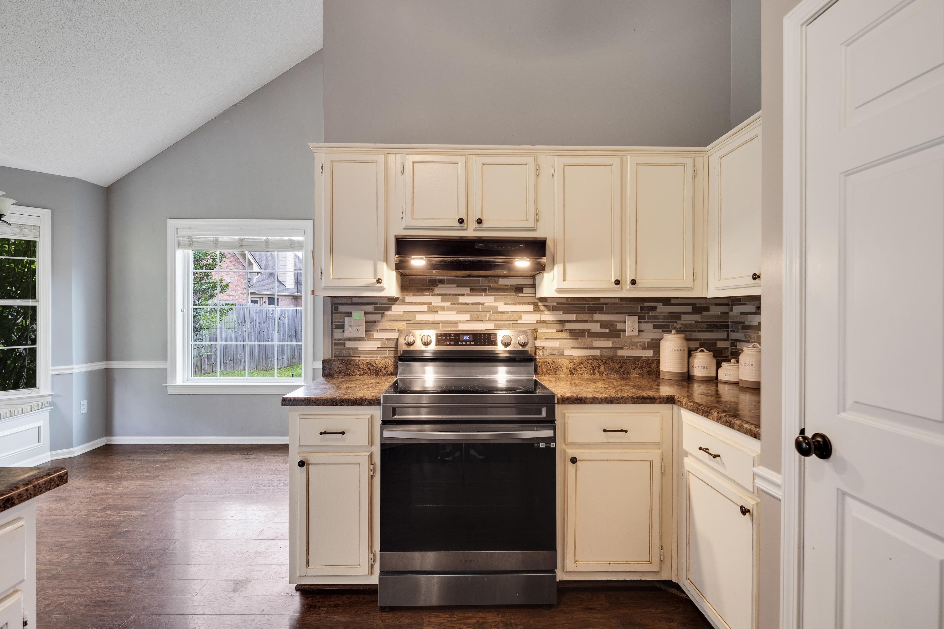 4166 Meadow Field Ln Property Photo 17