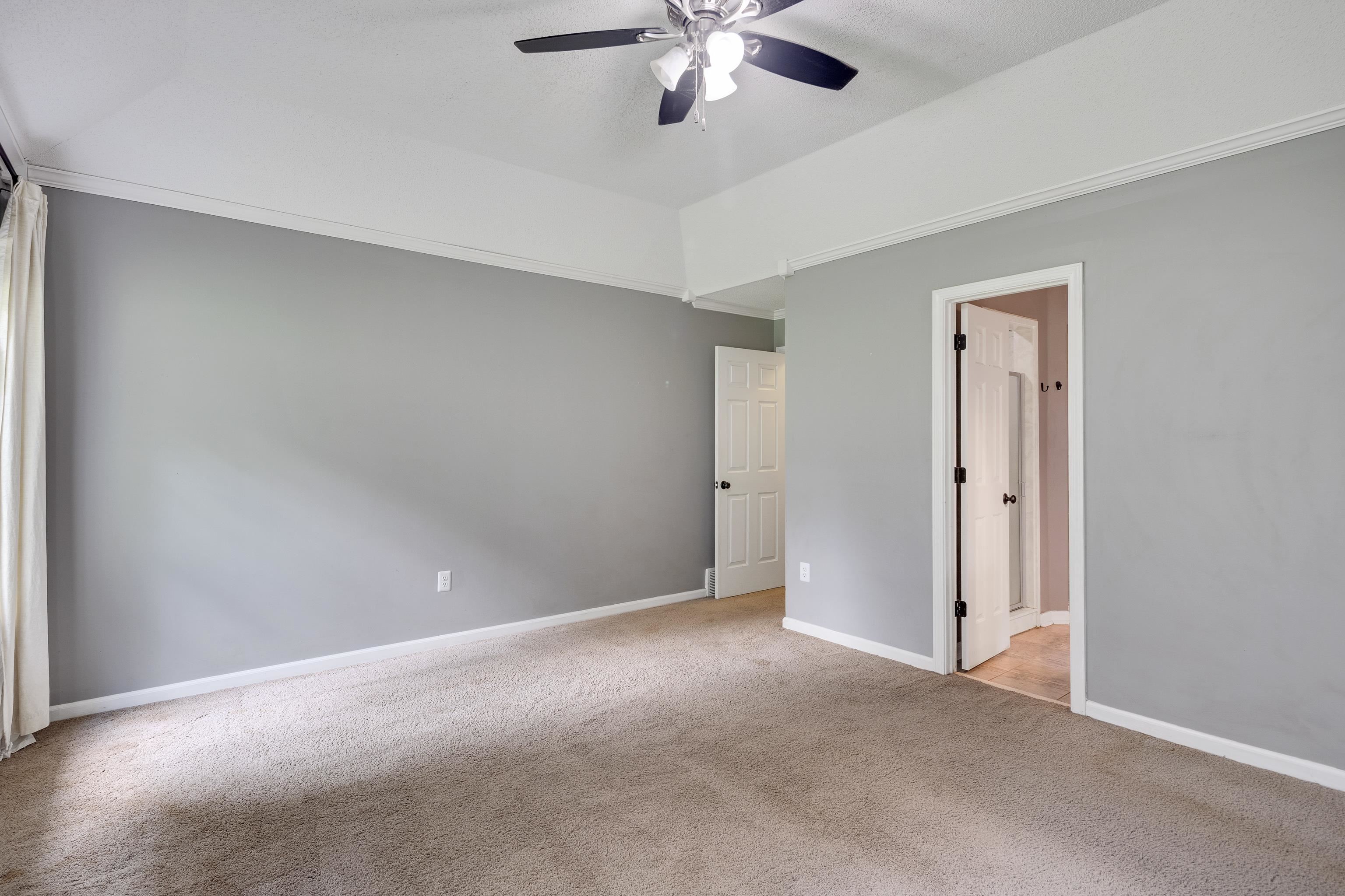 4166 Meadow Field Ln Property Photo 19