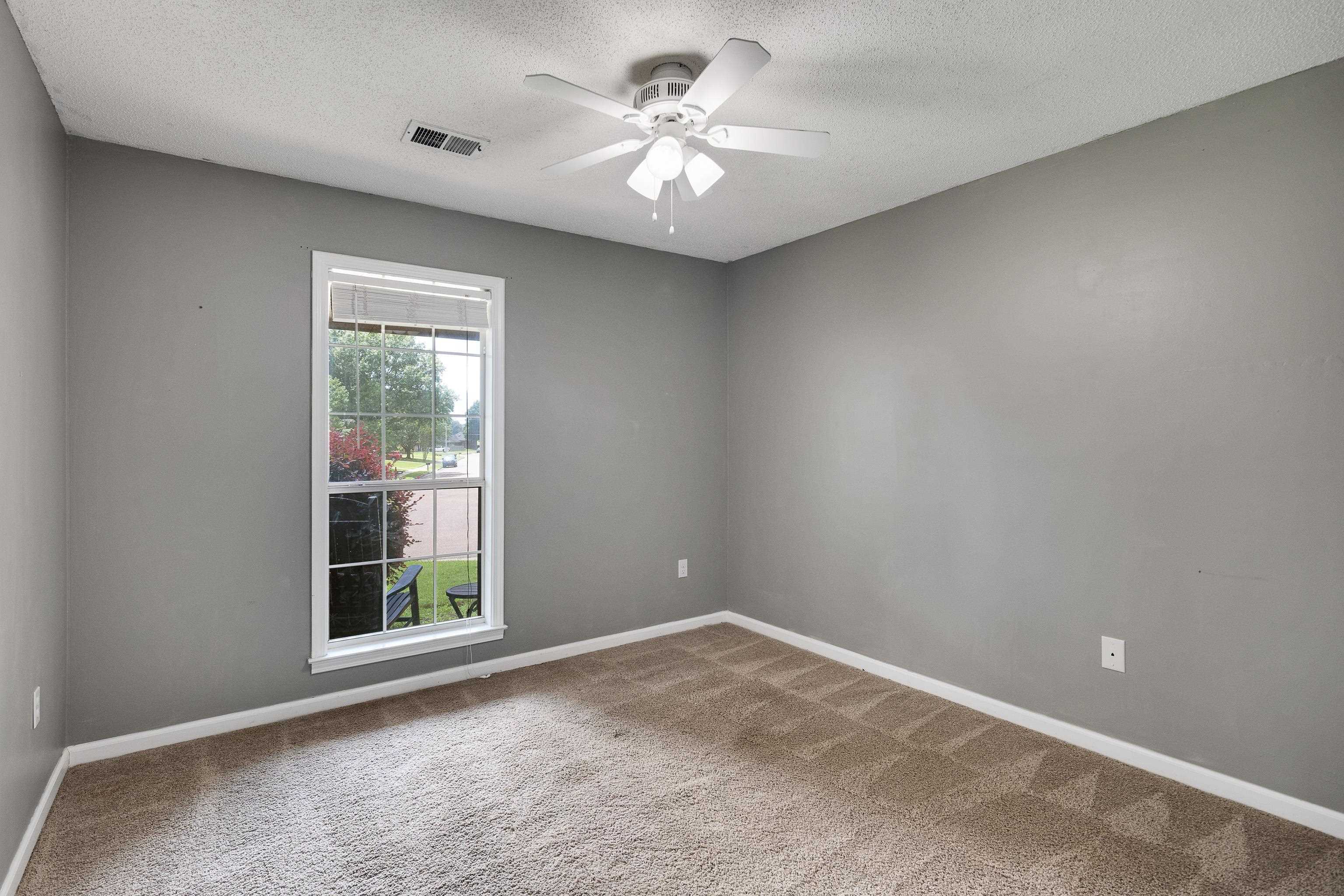 4166 Meadow Field Ln Property Photo 22