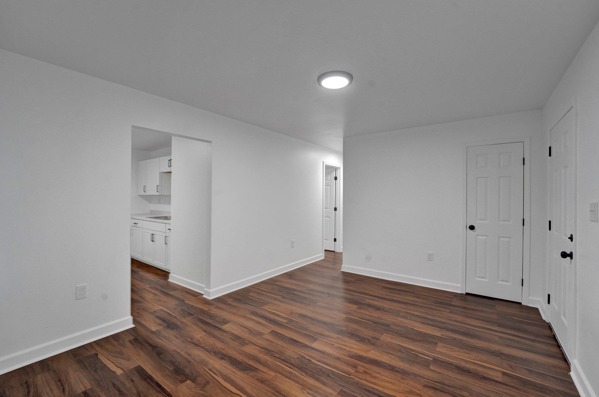 4412 Ryan St Property Photo 3