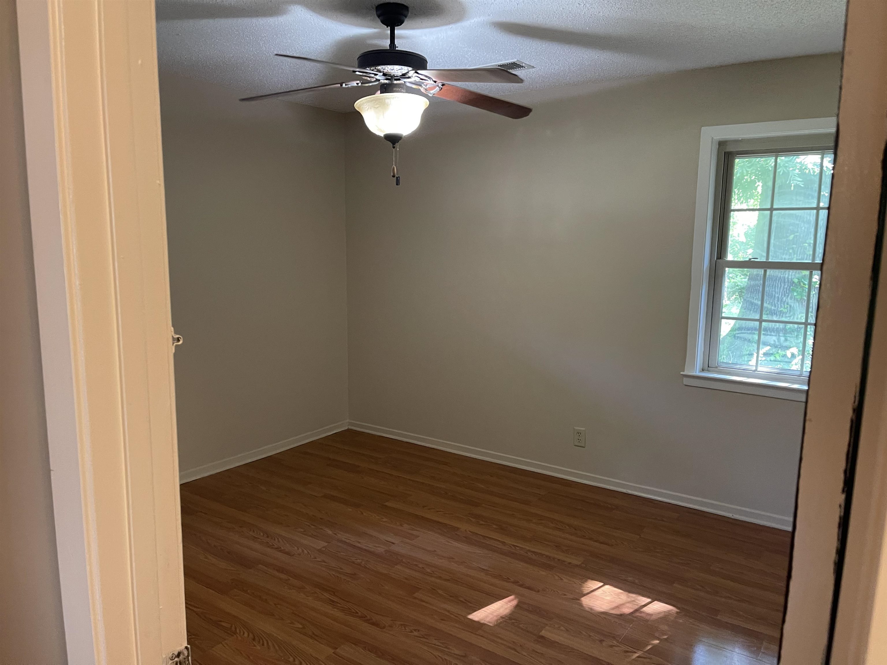3643 W Big Bend Dr Property Photo 11