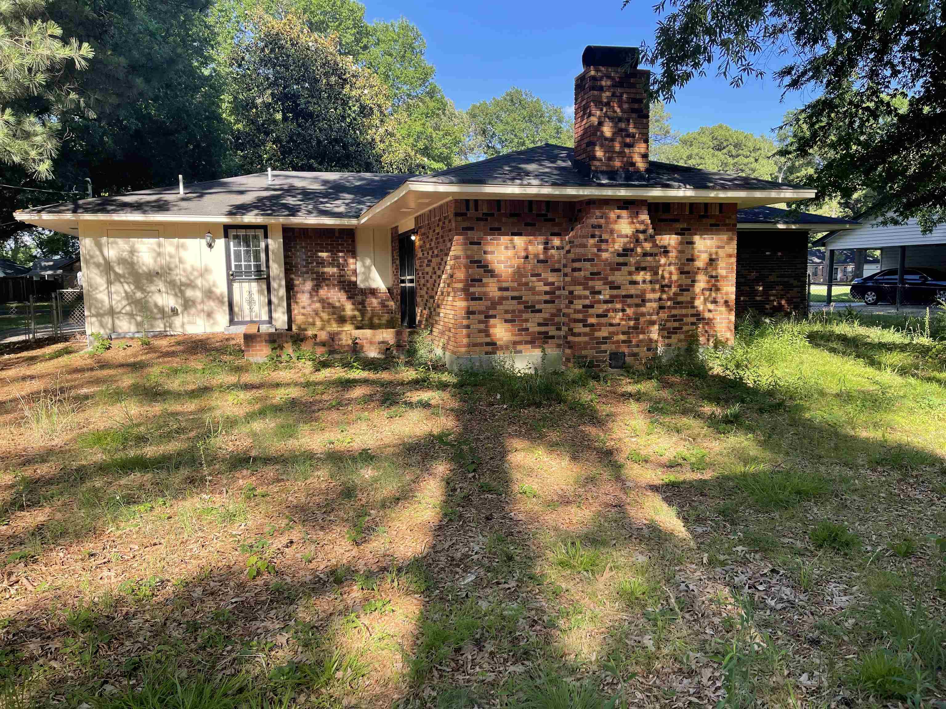 3643 W Big Bend Dr Property Photo 16