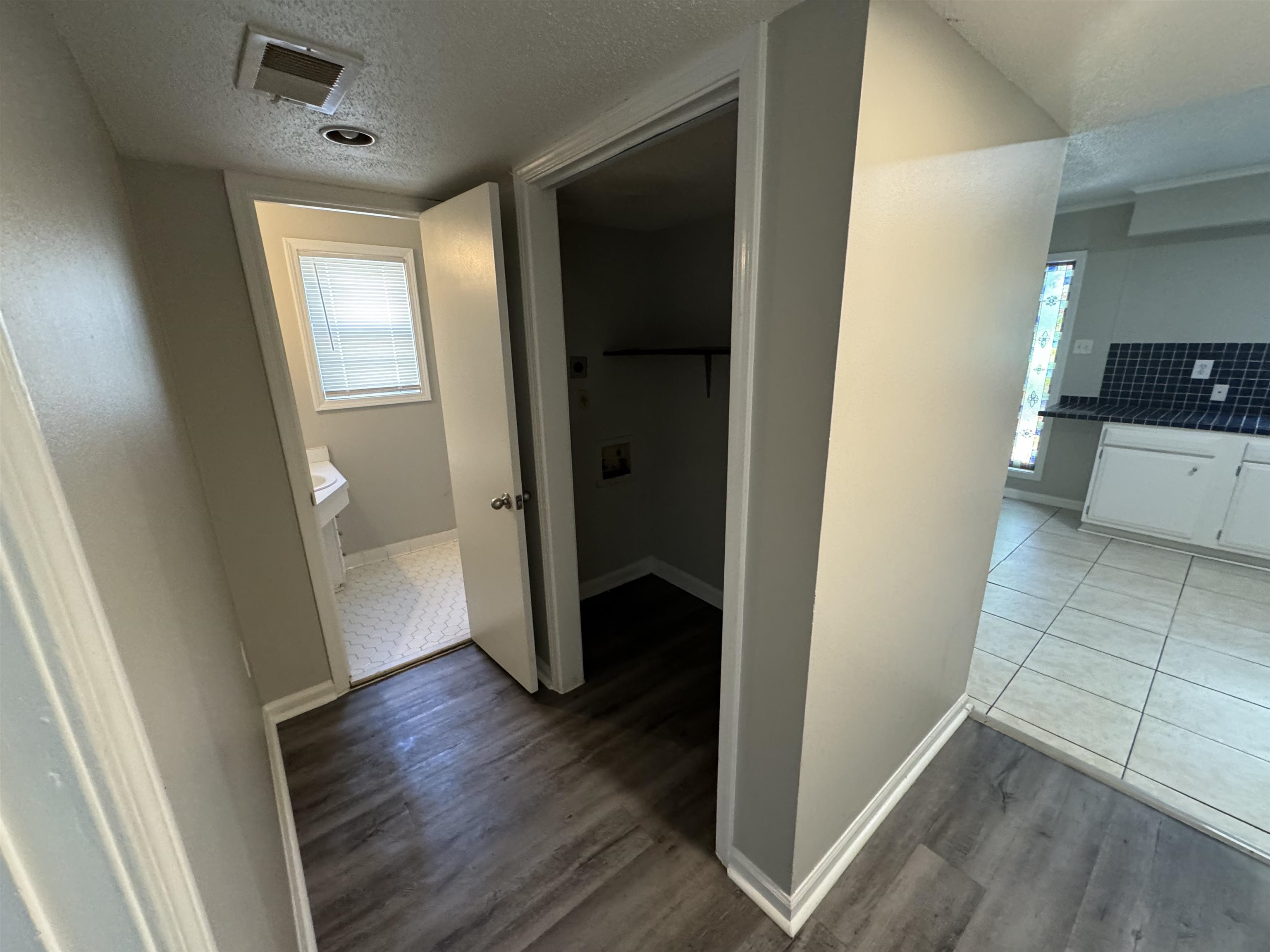 5659 Hinton Pl Property Photo 23