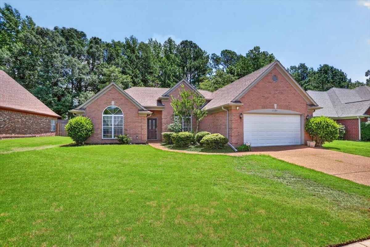 5134 Summer Mist Cv S Property Photo 2
