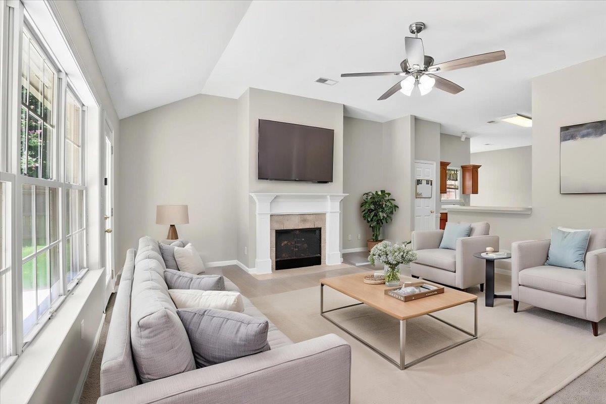 5134 Summer Mist Cv S Property Photo 7