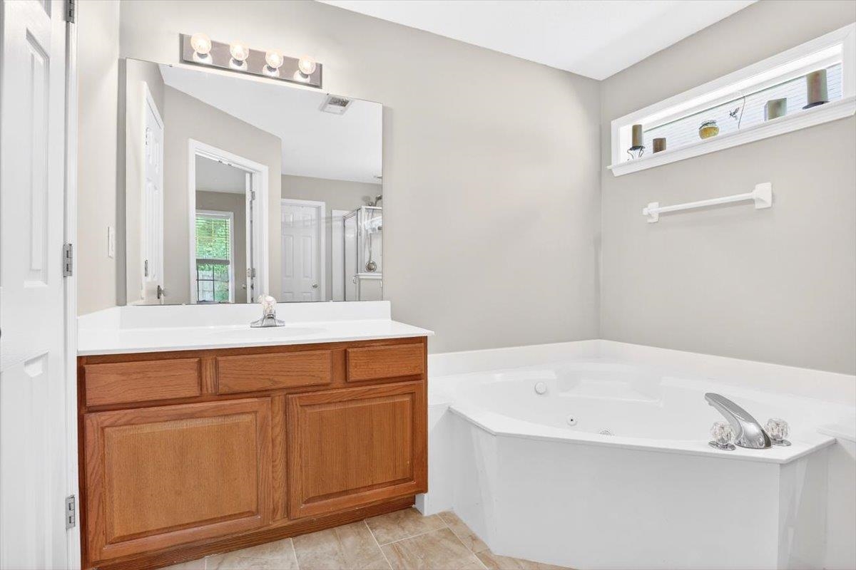5134 Summer Mist Cv S Property Photo 21