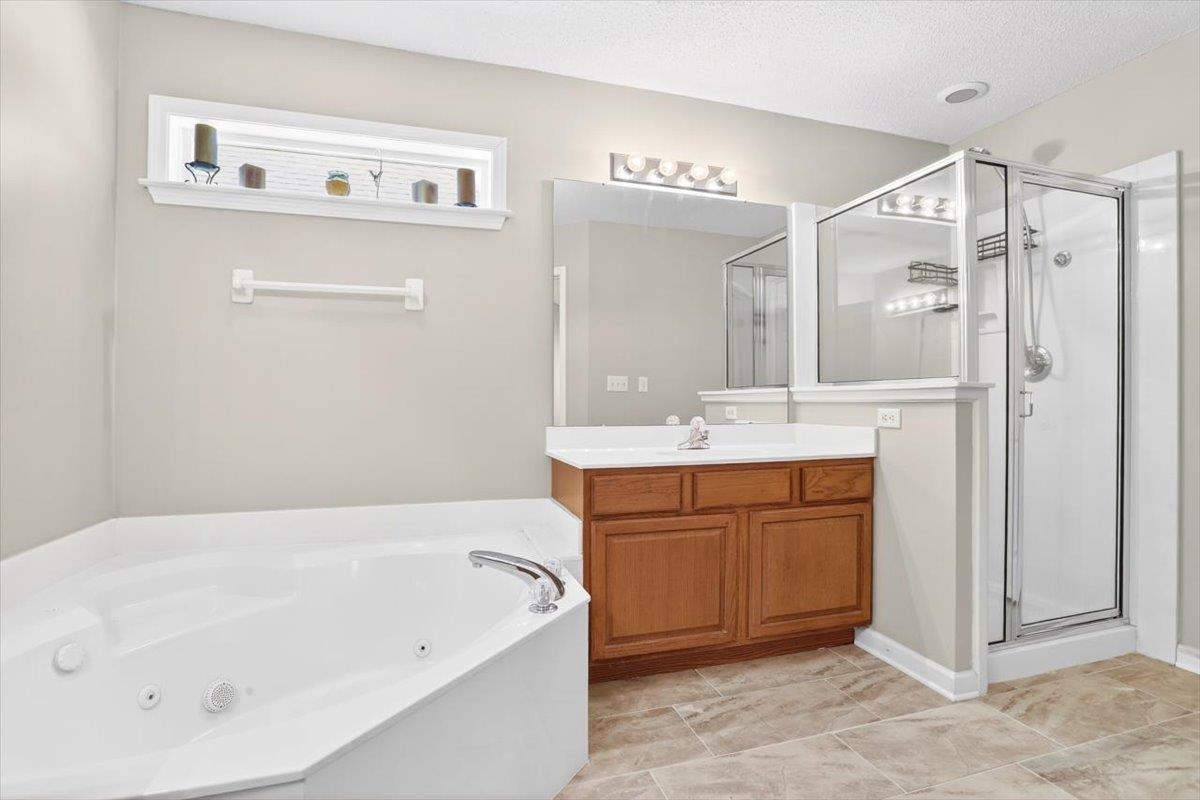5134 Summer Mist Cv S Property Photo 22