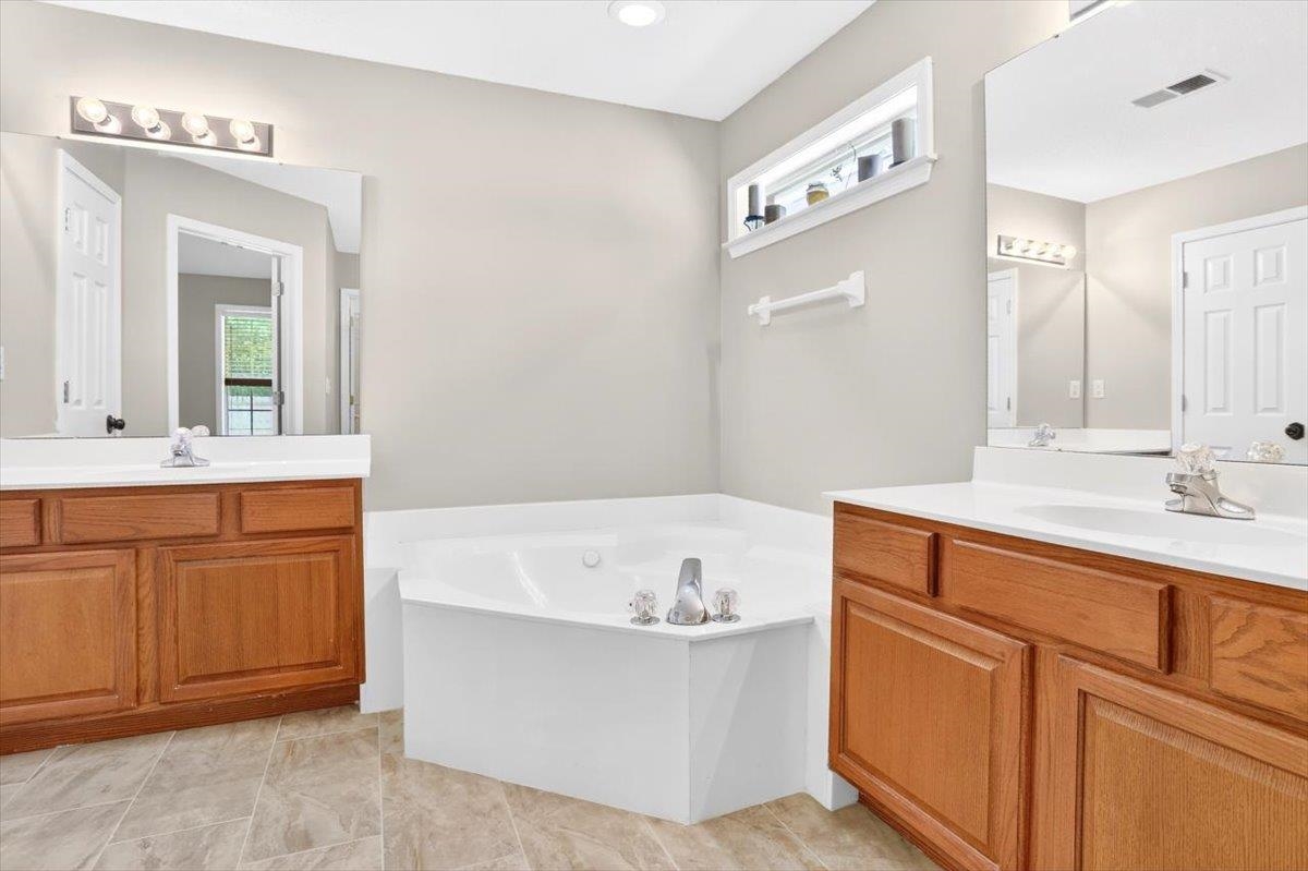 5134 Summer Mist Cv S Property Photo 23