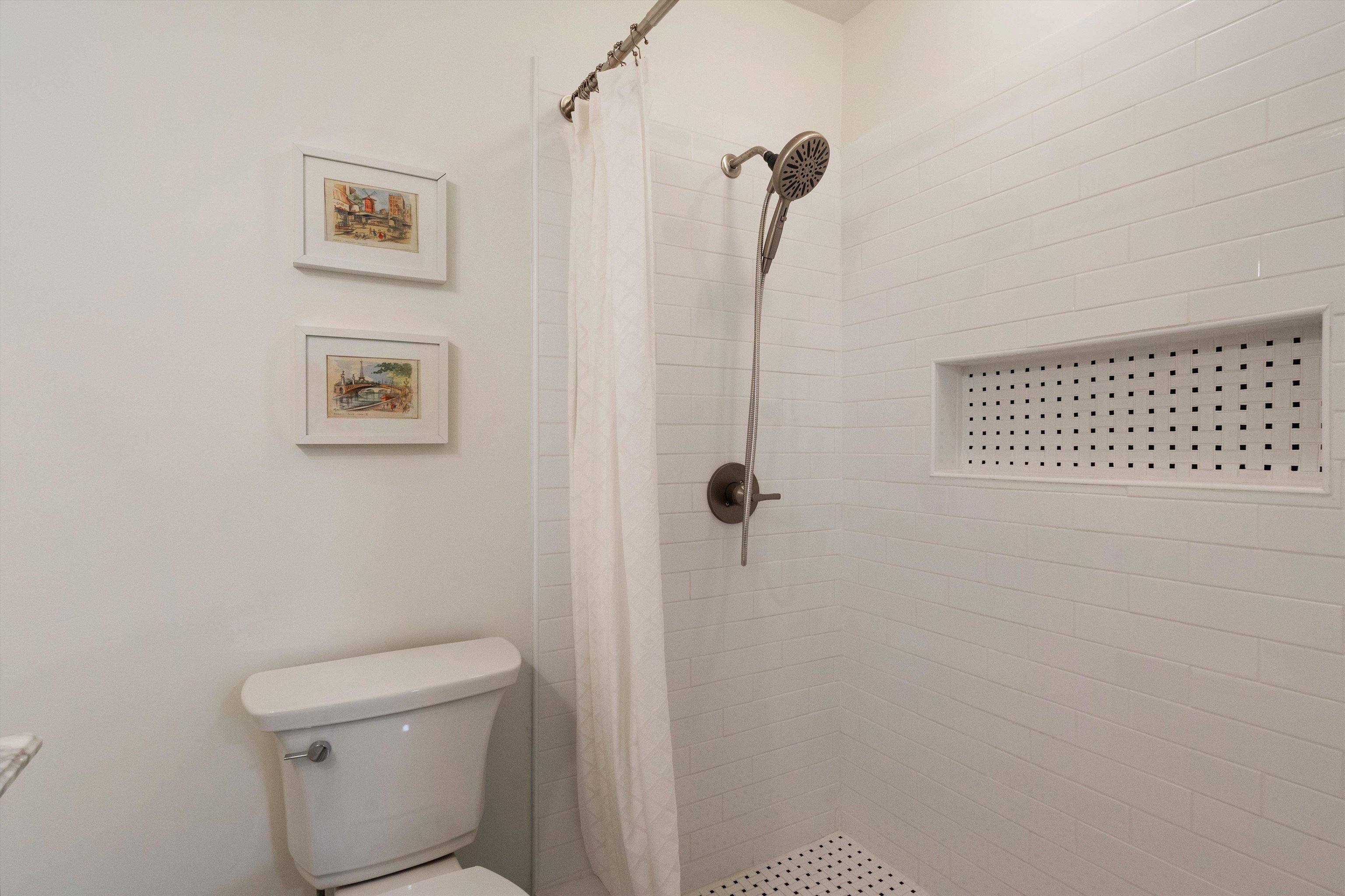2524 Lynnfield Rd Property Photo 28