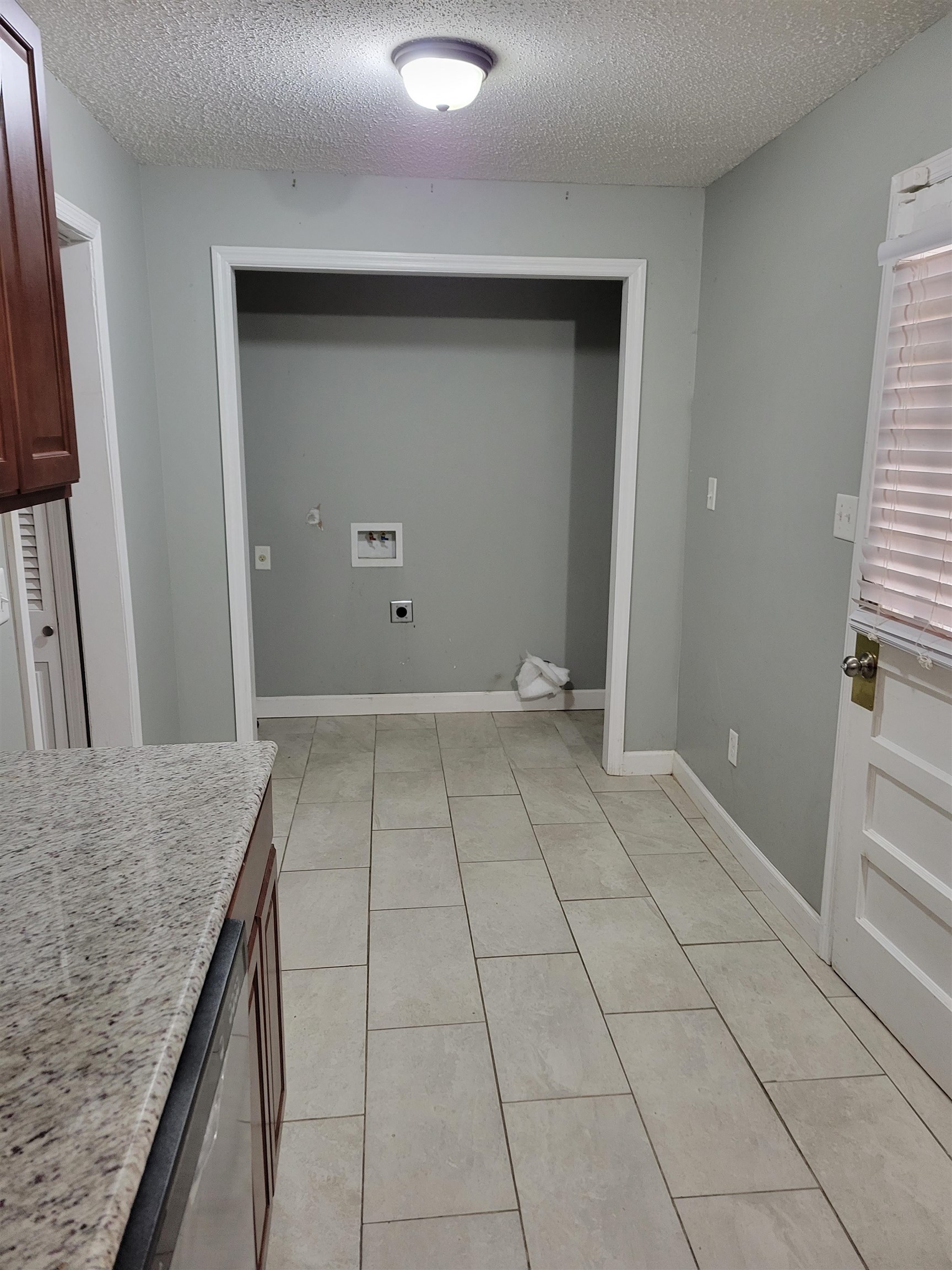 1229 S Perkins Rd Property Photo 4