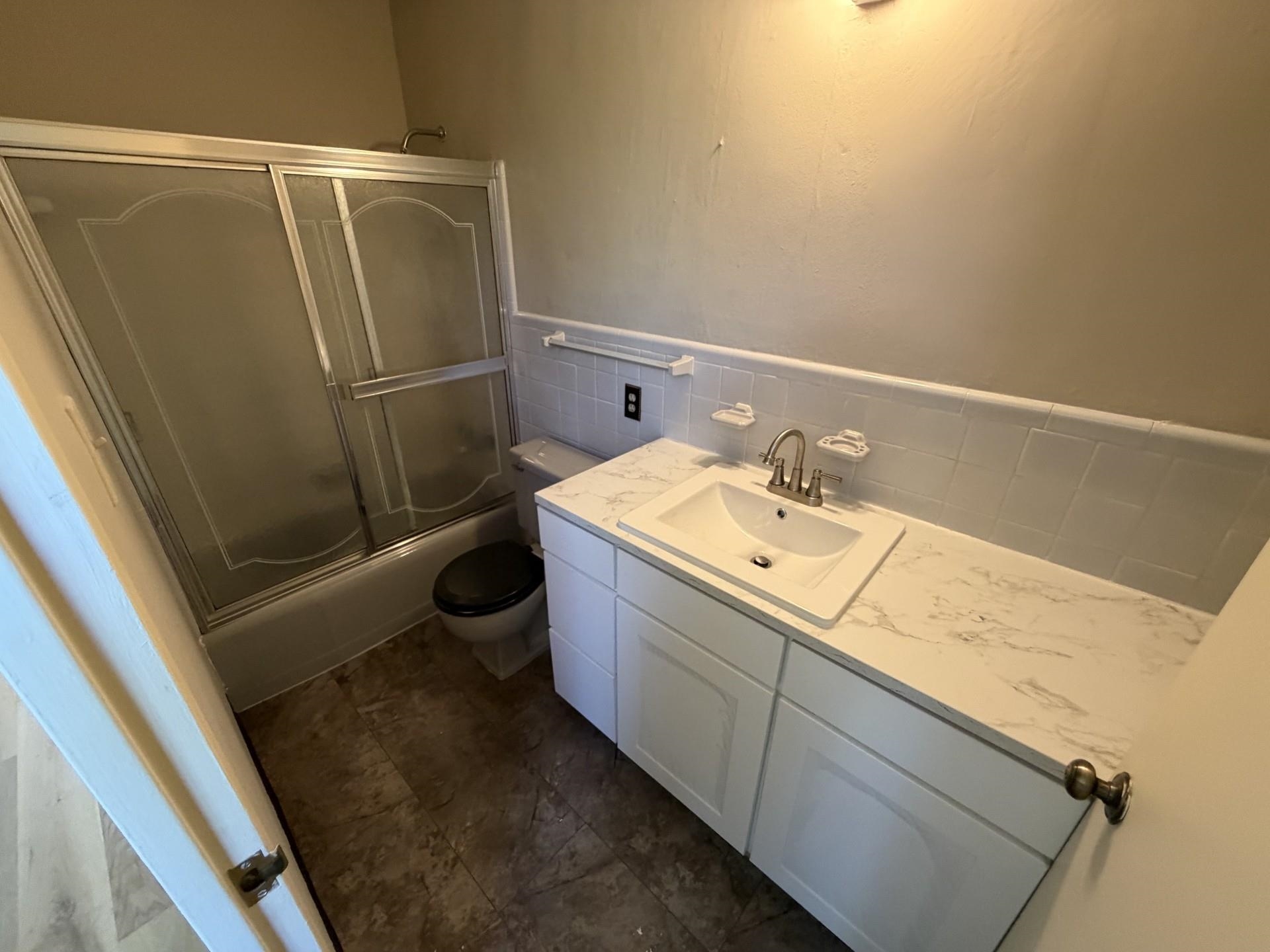 2277 Union Ave 611 Property Photo 15