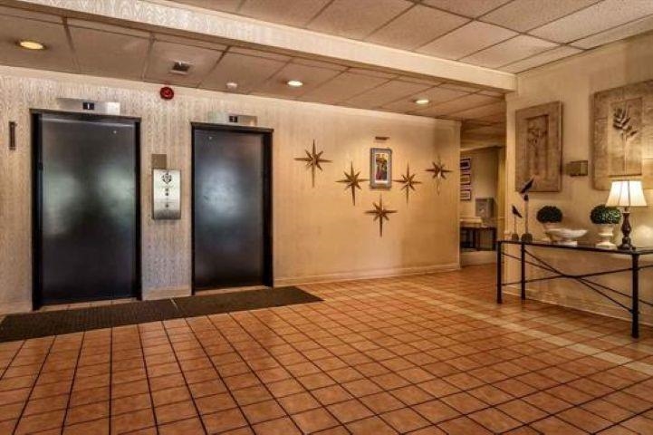2277 Union Ave 611 Property Photo 25