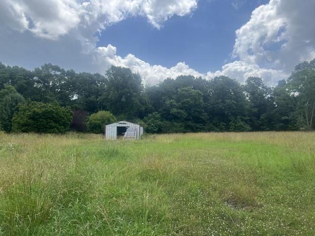 8330 18 Hwy S Property Photo 5