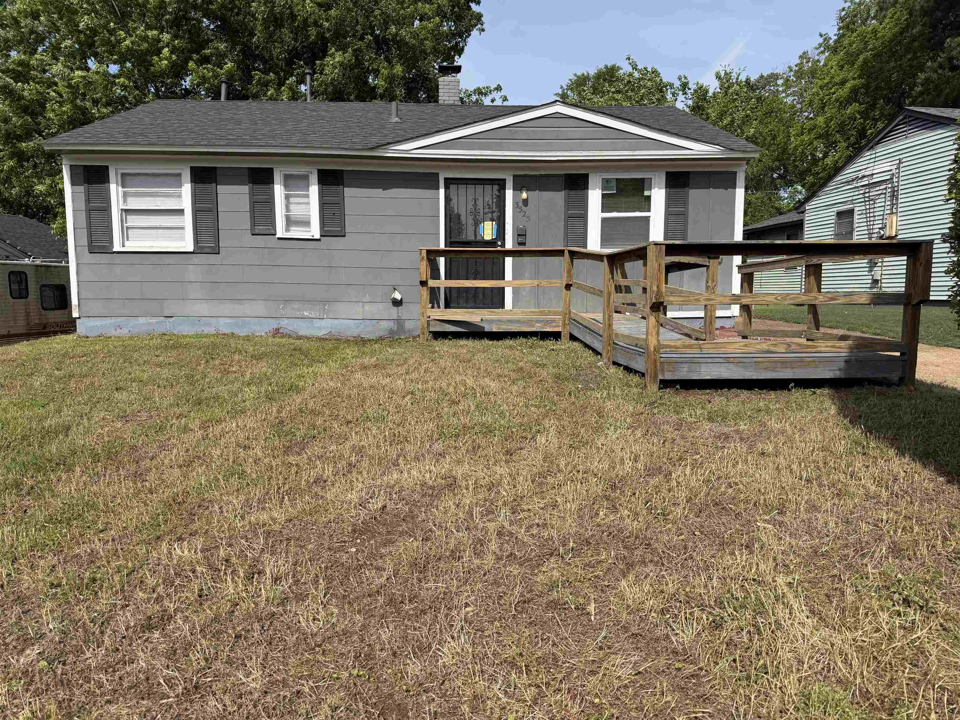 3525 ROCHESTER RD Property Photo 1