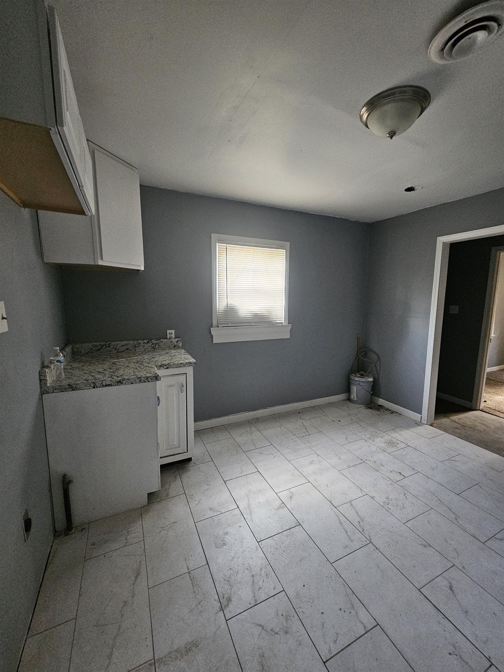 2059 Swift St Property Photo 7