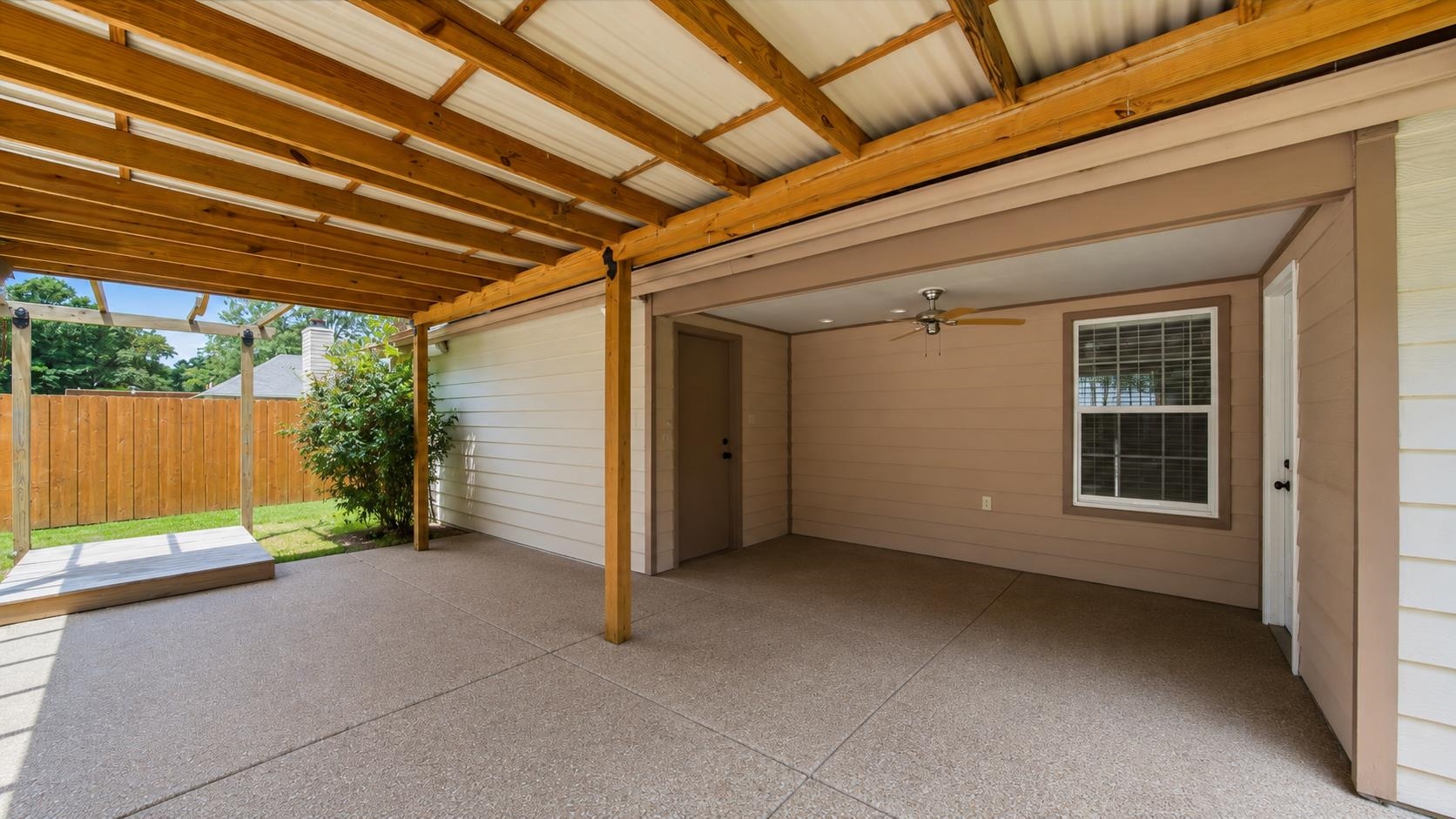 7303 Hillshire Dr Property Photo 27