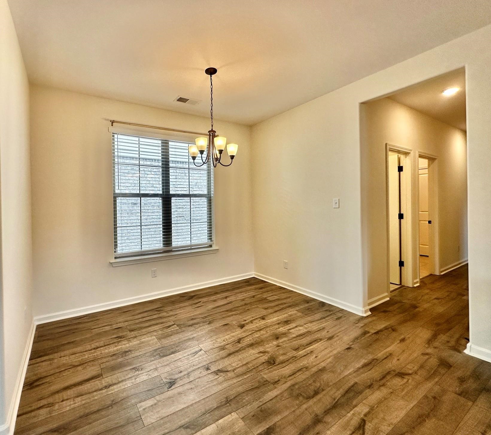 10131 Sterling Ridge Dr Property Photo 12