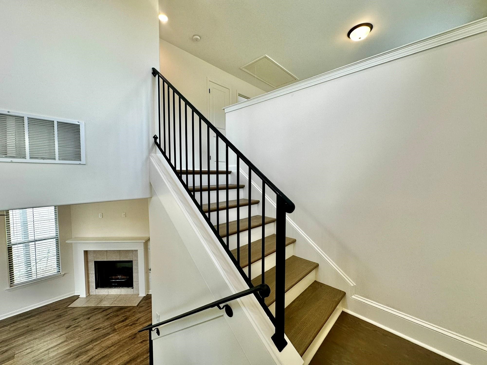 10131 Sterling Ridge Dr Property Photo 26