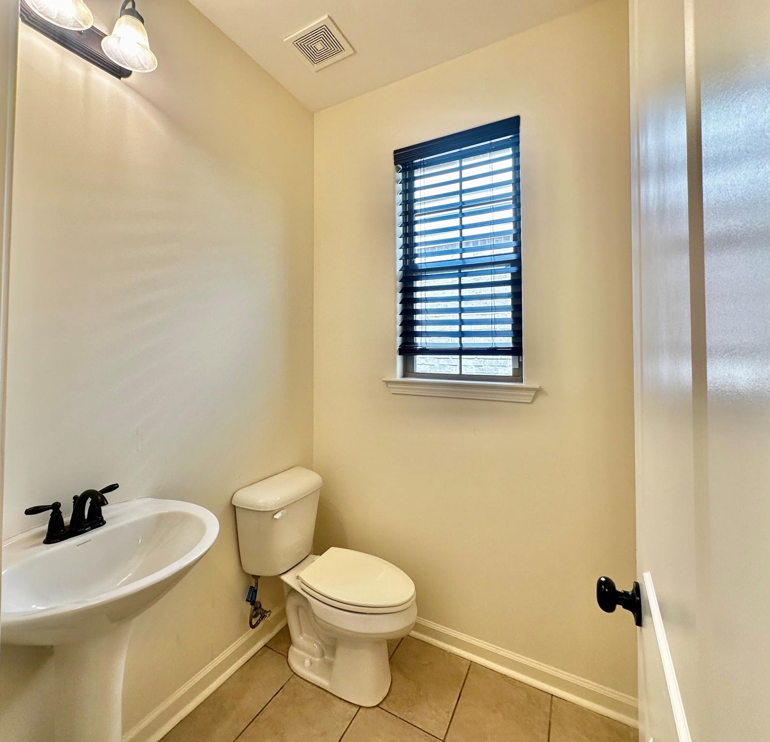 10131 Sterling Ridge Dr Property Photo 27