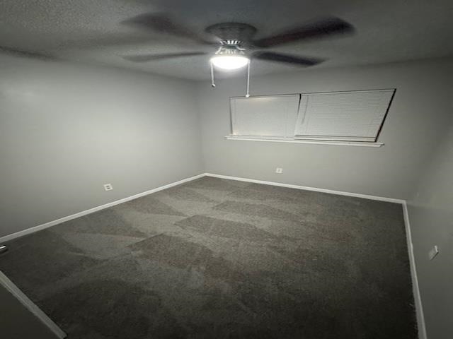 1198 Canary Ln Property Photo 7