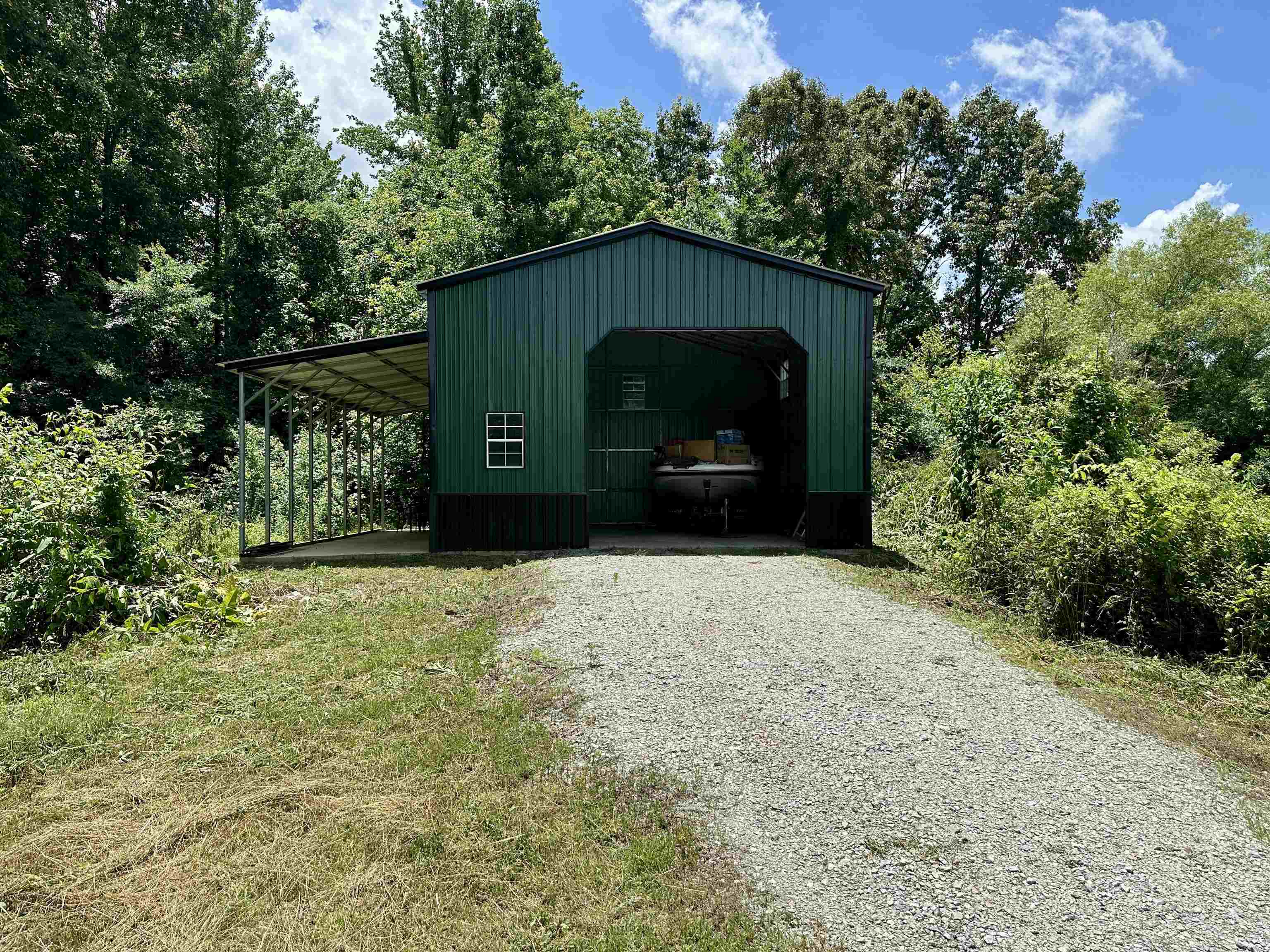 1465 Bobbitt Rd Property Photo 5