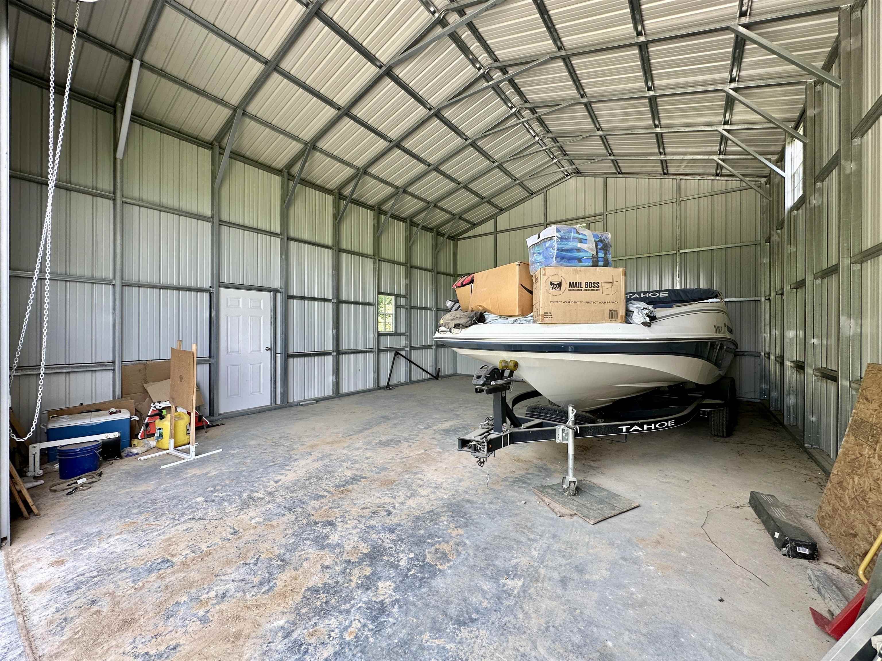 1465 Bobbitt Rd Property Photo 6