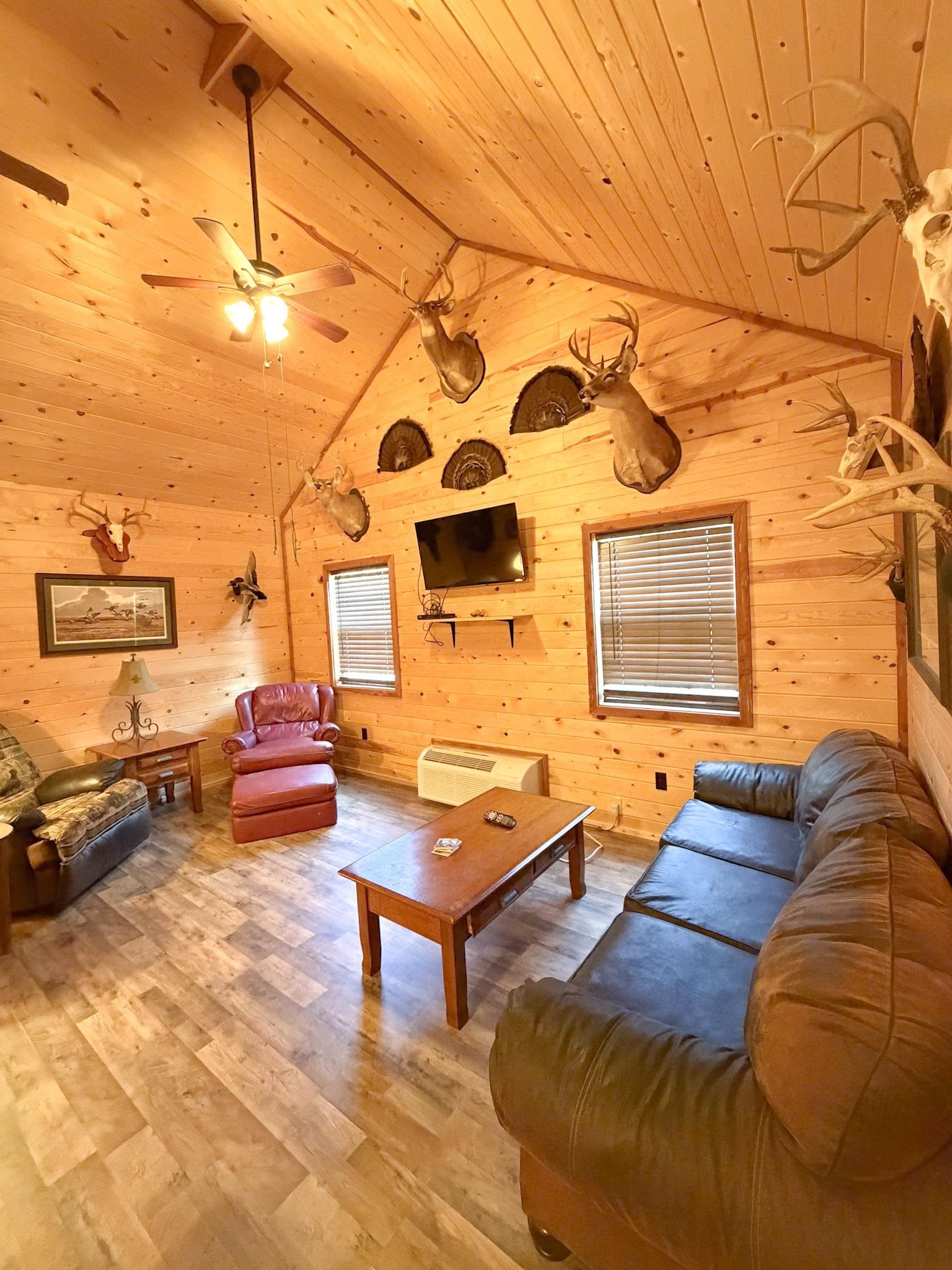 2764 Stateline Rd Property Photo 10
