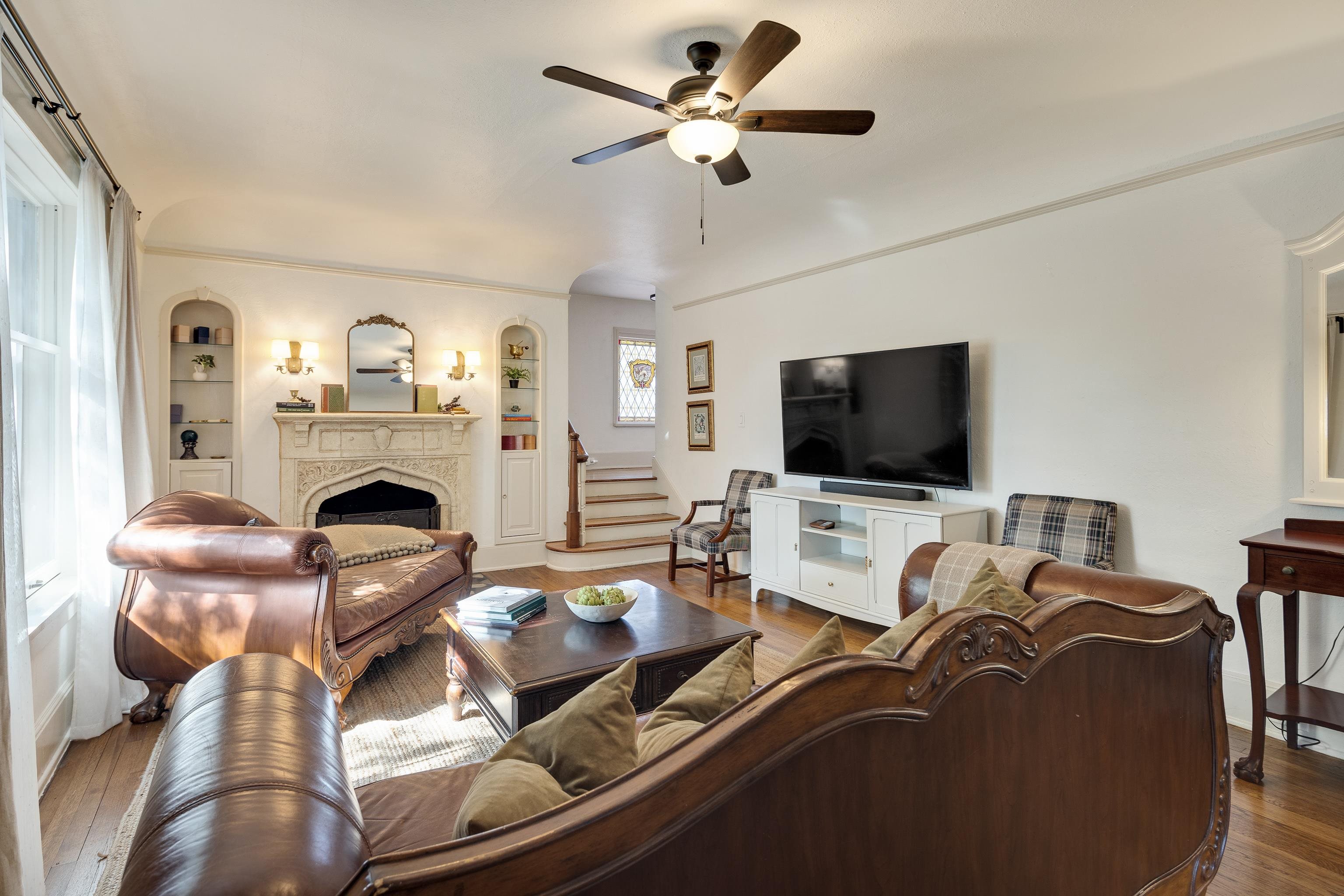 180 Crestmere Pl Property Photo 8