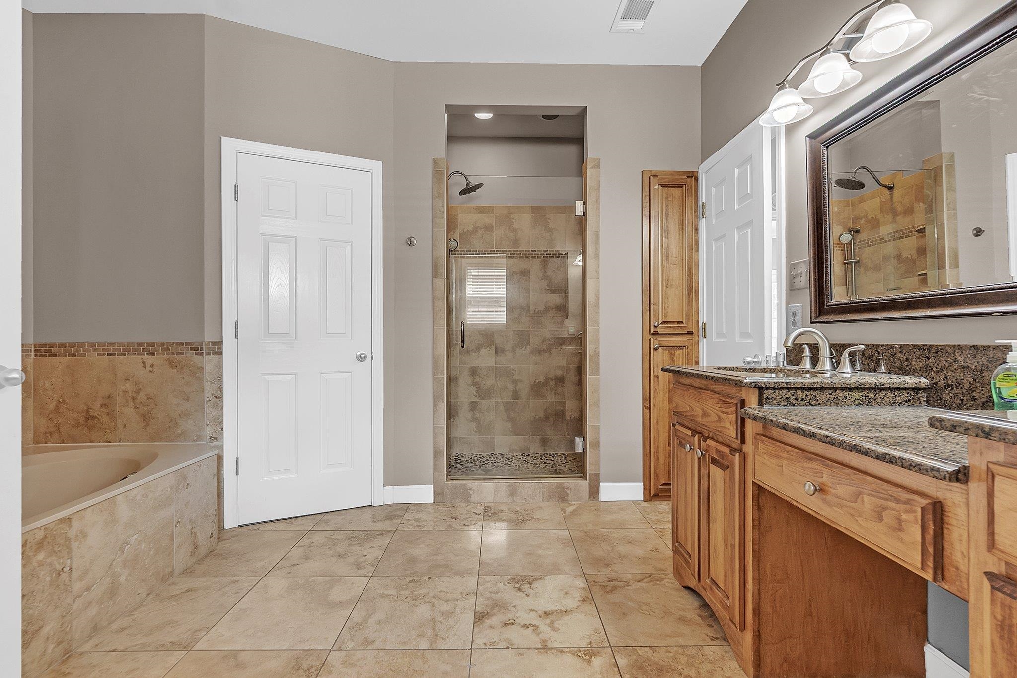 148 Claire Dr Property Photo 11