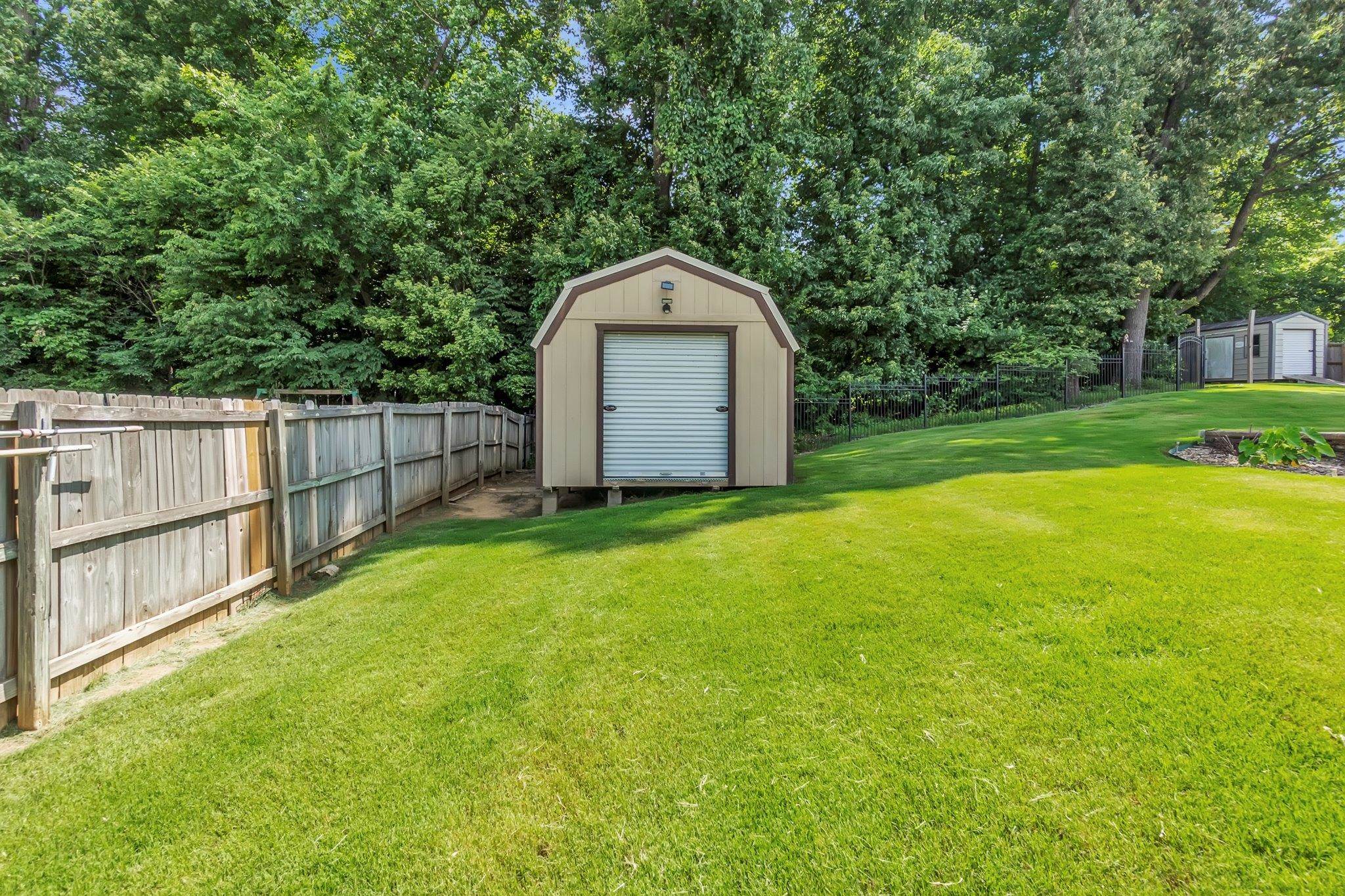 148 Claire Dr Property Photo 27