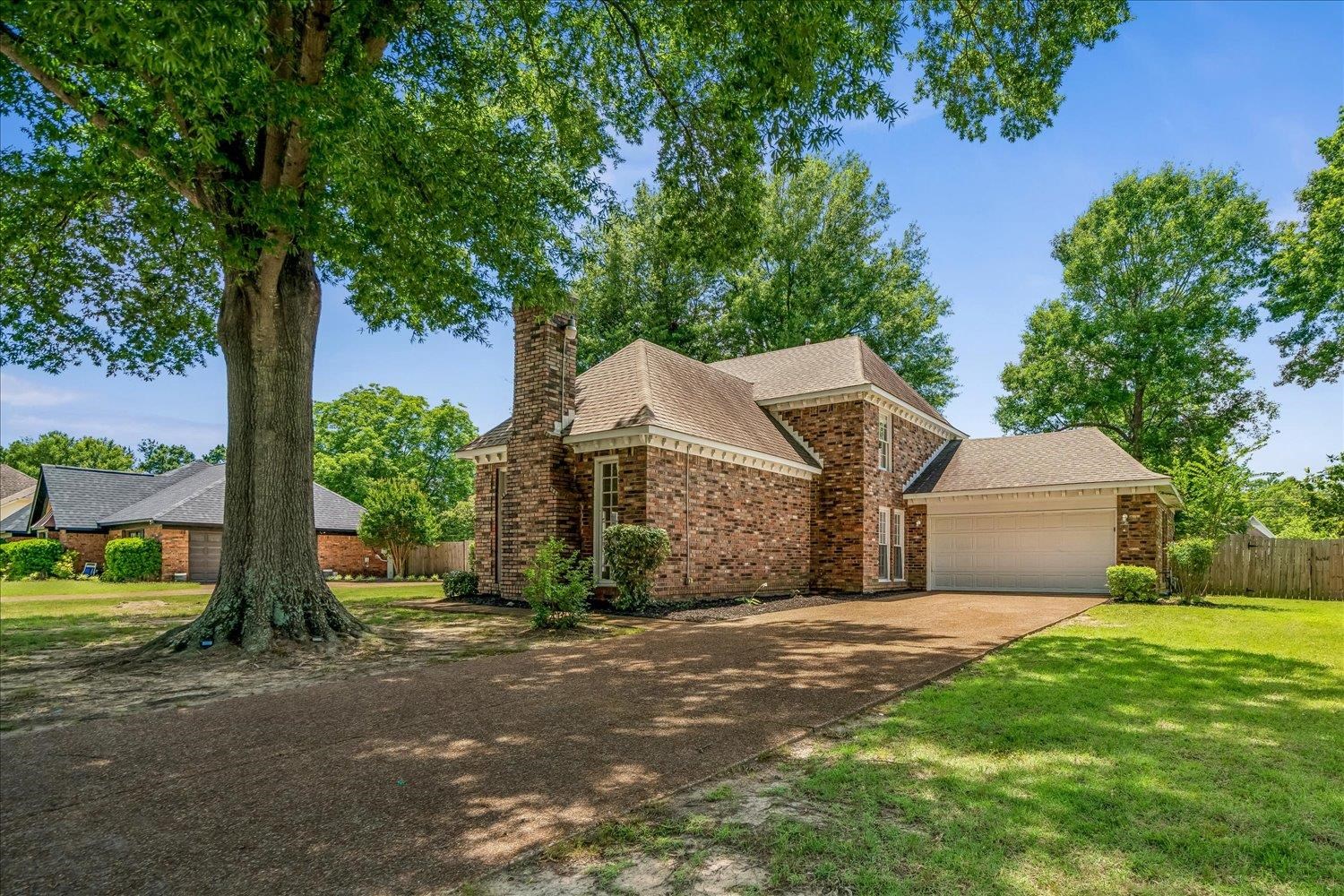 3951 Fun Valley Dr Property Photo 2