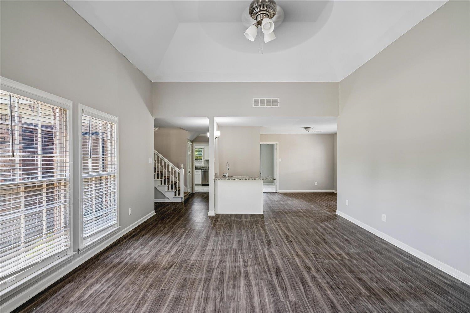 3951 Fun Valley Dr Property Photo 12