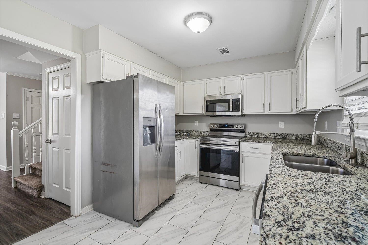 3951 Fun Valley Dr Property Photo 17
