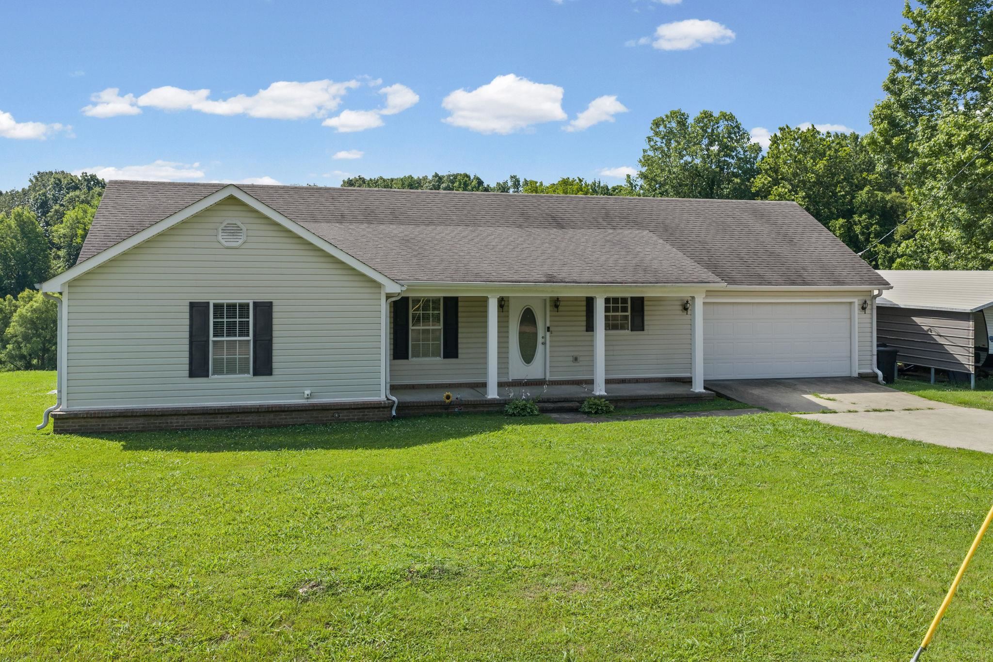 1140 Long Rd Property Photo 11