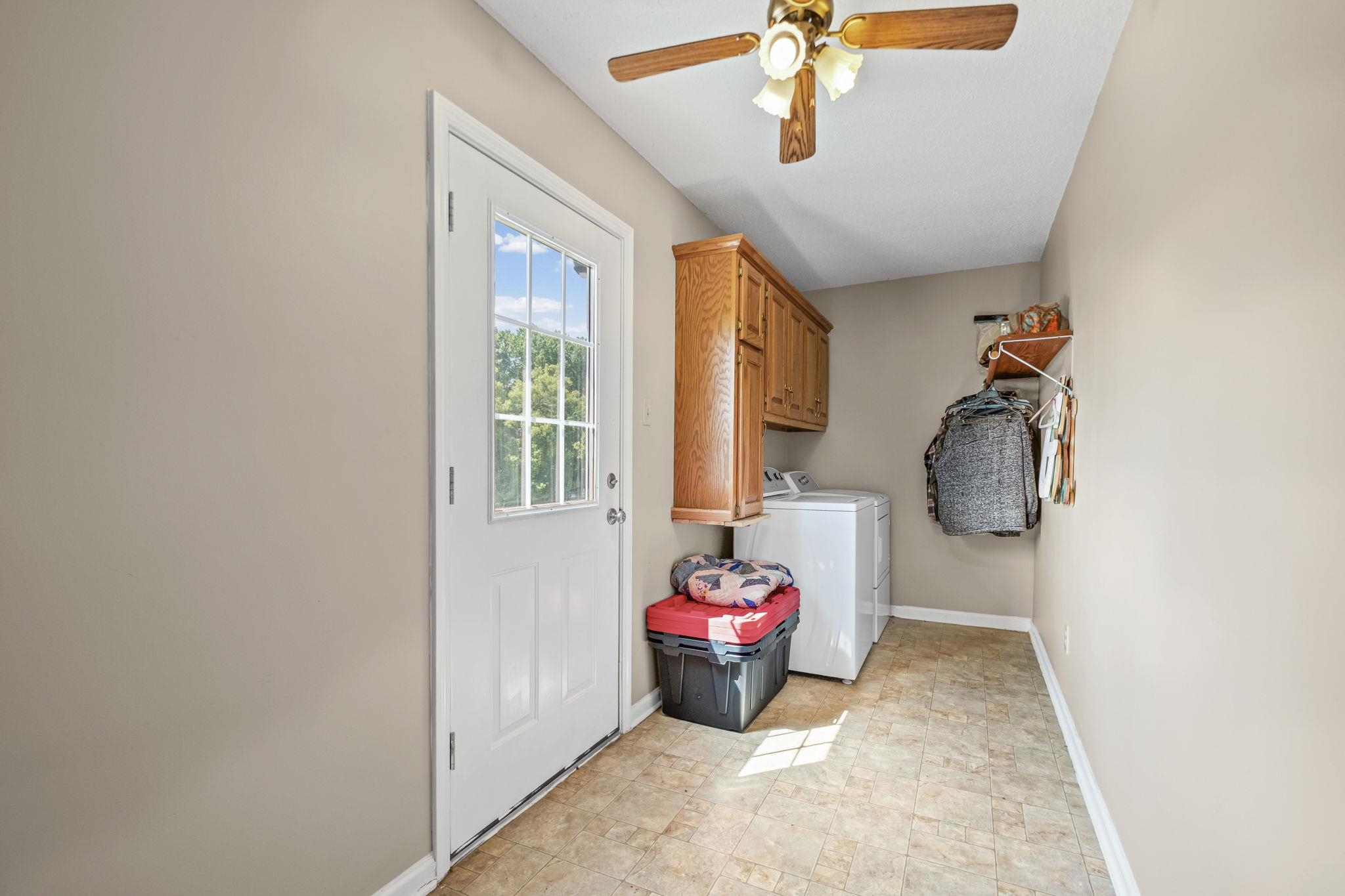1140 Long Rd Property Photo 13