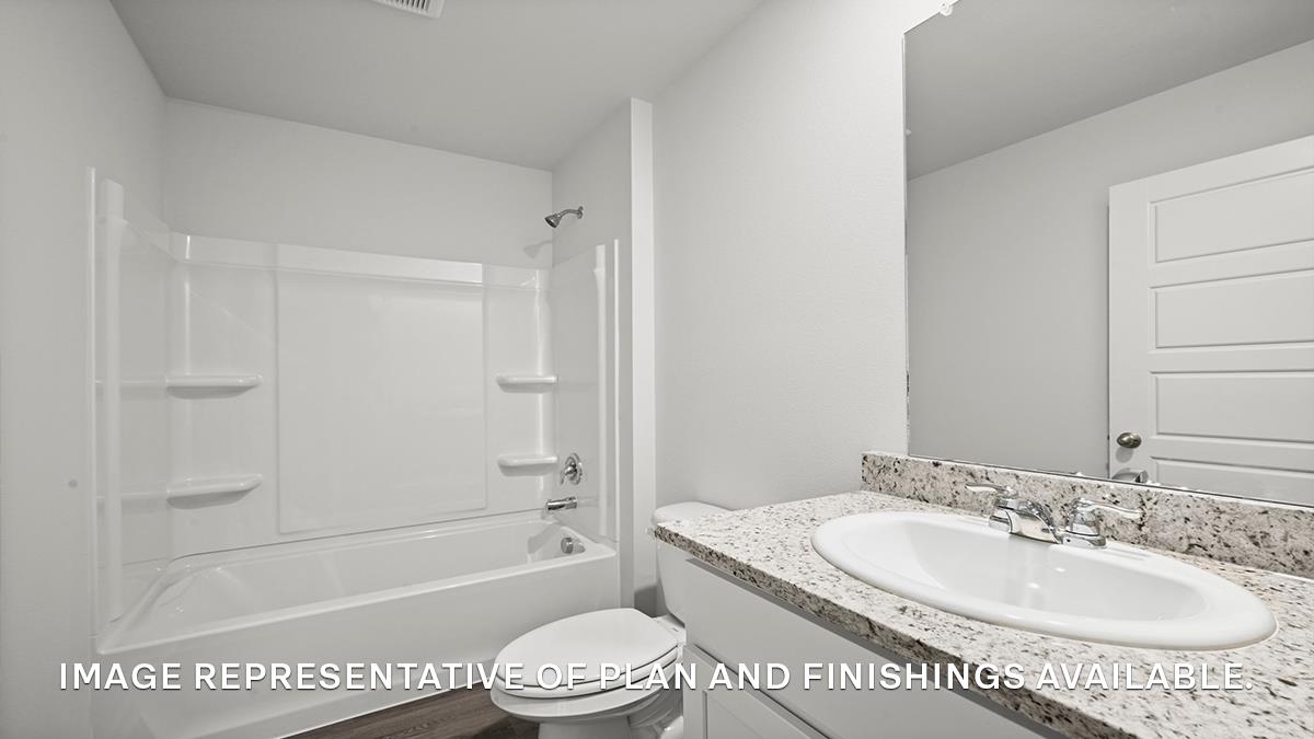 7951 Clove Pasture Dr E Property Photo 16